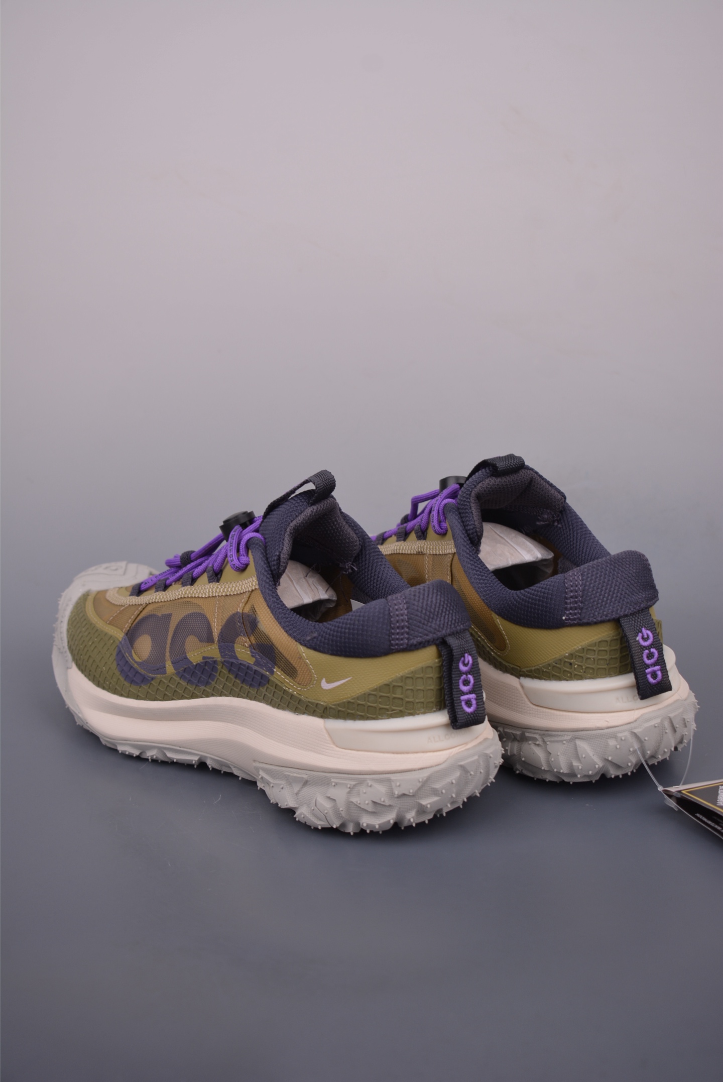 Nike ACG Mountain Fly 2 Low Hiking Trail Shoes - Olive/Purple 2 i1752615594190 7200 0 1
