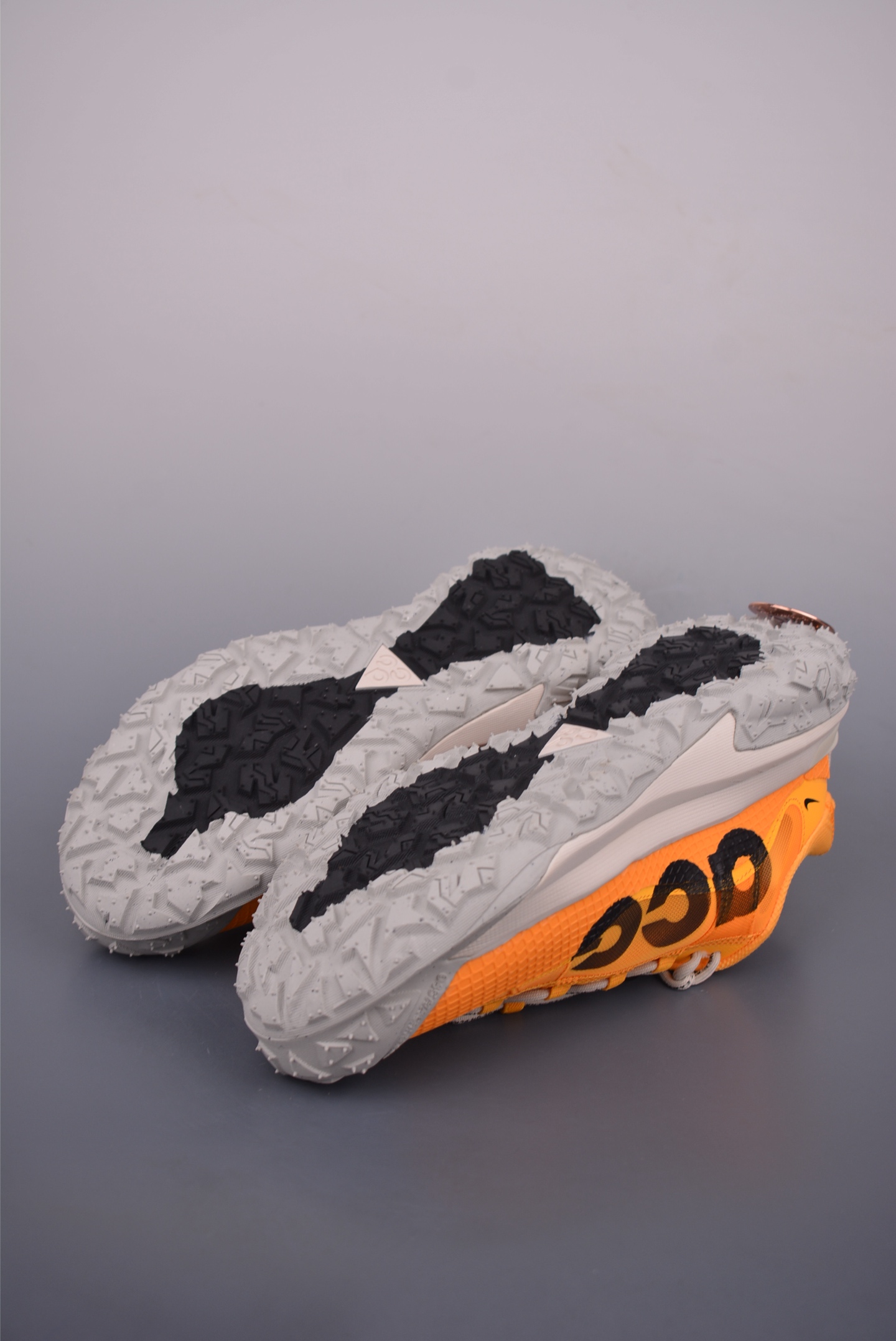 Nike ACG Mountain Fly 2 Low Outdoor Hiking Shoes - DV7903 4 i1752615654959 5195 0 2