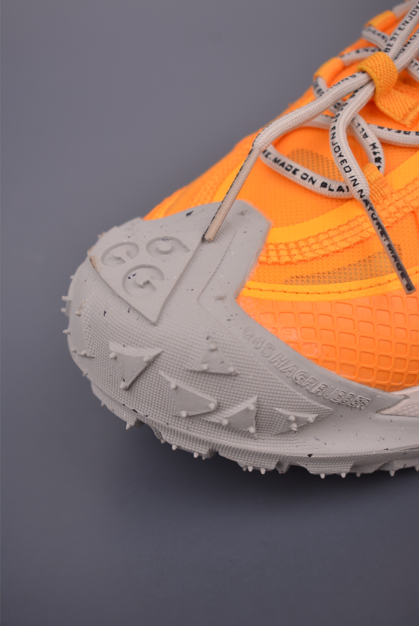 Nike ACG Mountain Fly 2 Low Outdoor Hiking Shoes - DV7903 7 i1752615655021 6 0 5
