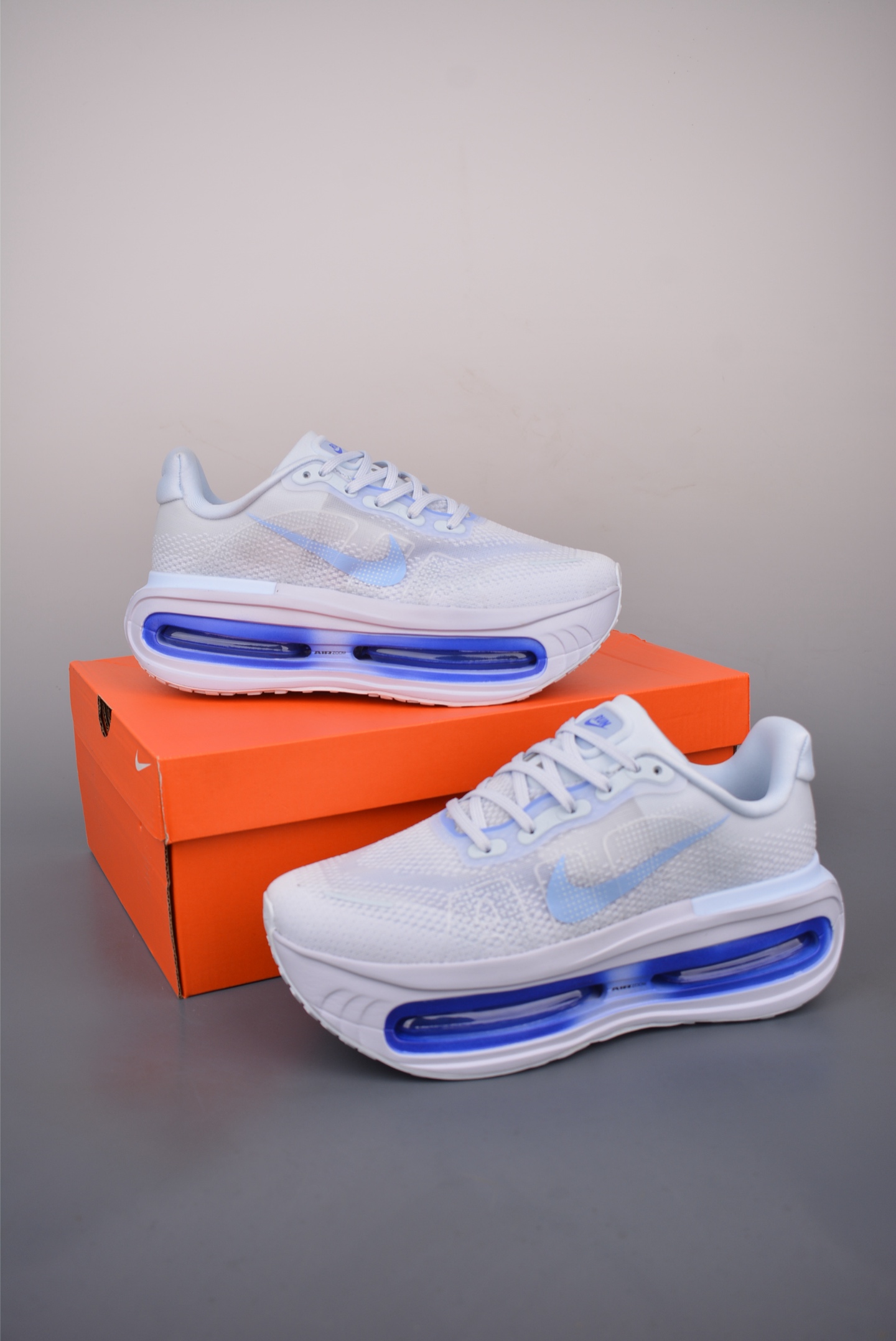 Nike Vomero Premium Air Cushion Running Shoes - Comfortable and Stylish 5 i1752692197553 9914 0 4