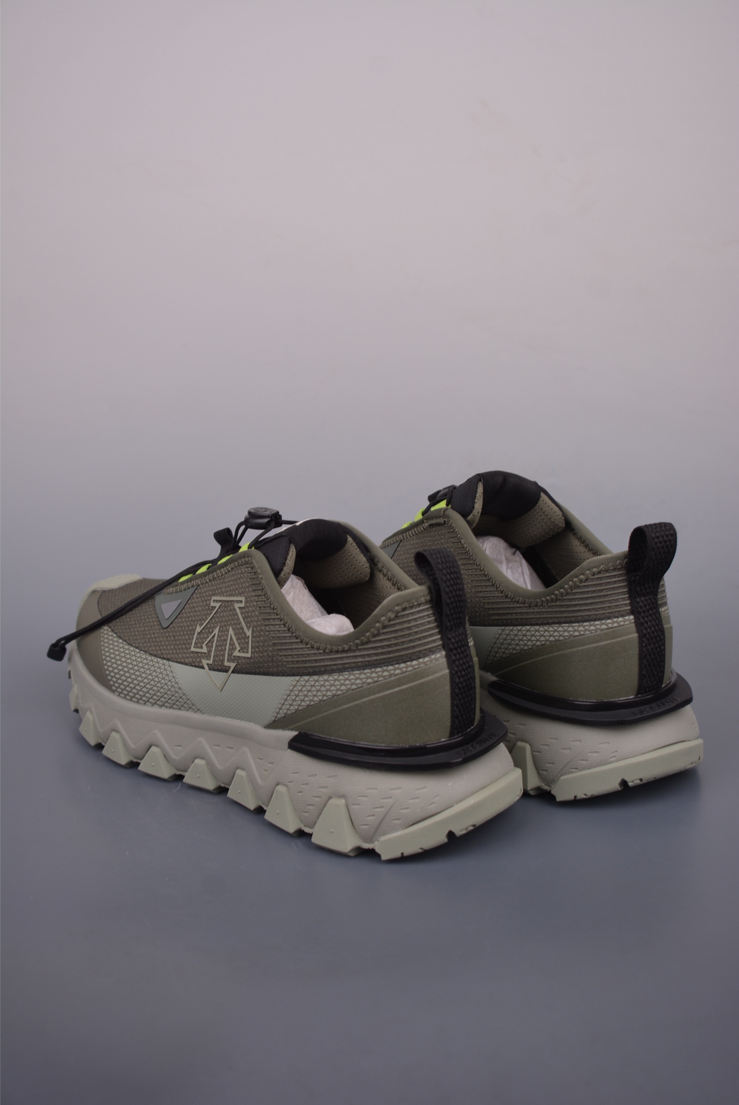 Descente SNOW RIDE Lightweight Cushioned Trail Running Shoes - Men's 3 i1752692287484 6229 0 1