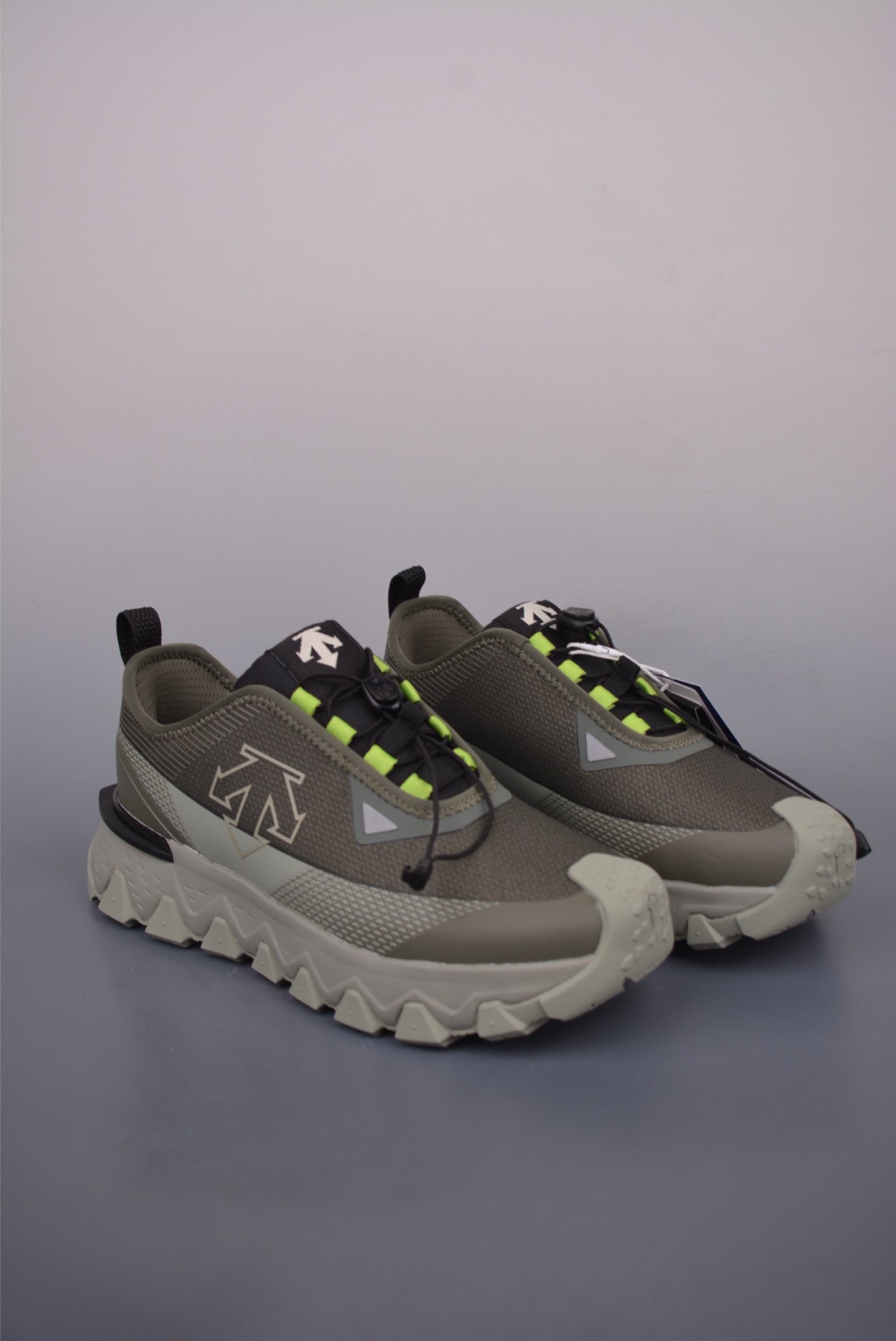Descente SNOW RIDE Lightweight Cushioned Trail Running Shoes - Men's 2 i1752692475303 5657 0 0