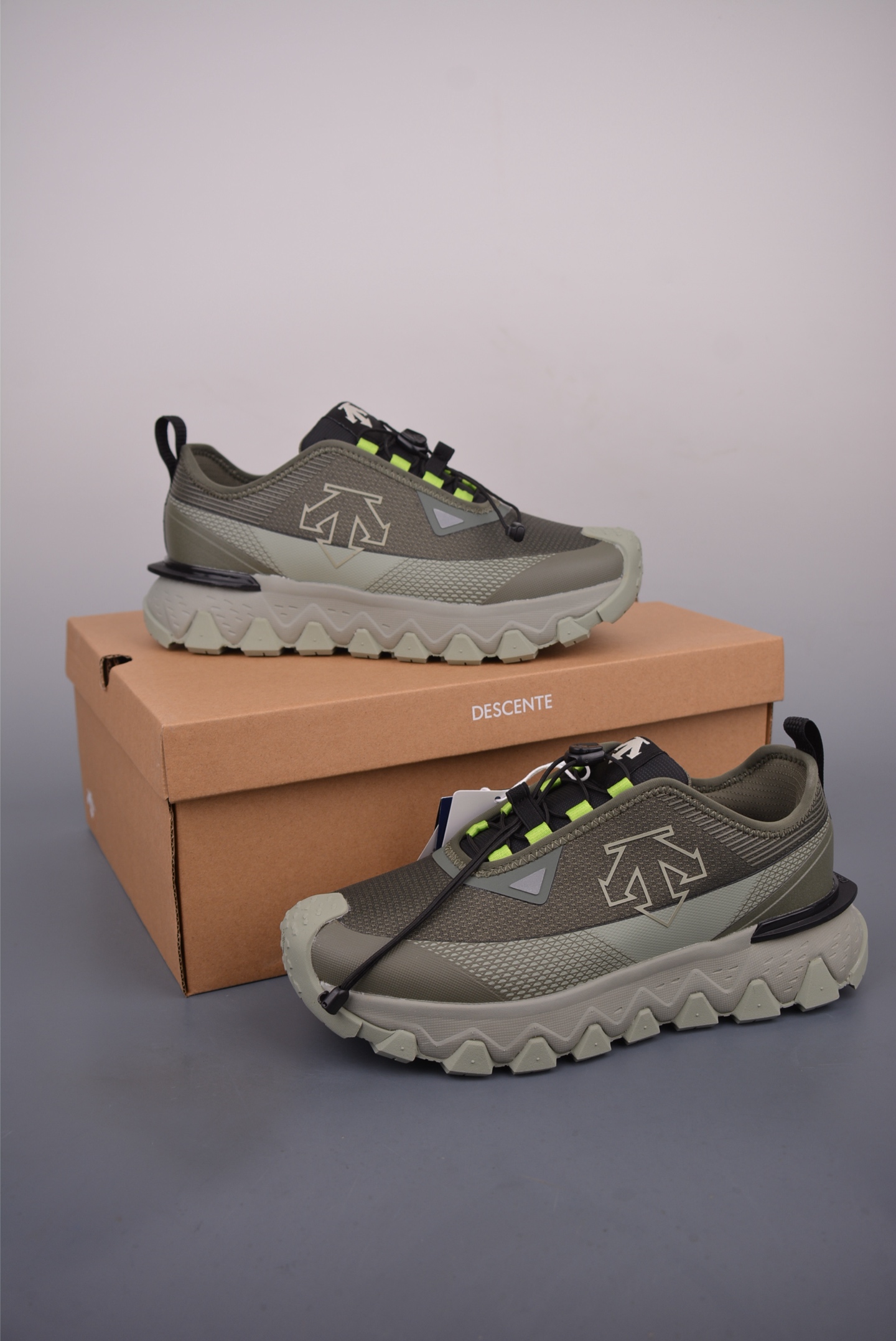 Descente SNOW RIDE Lightweight Cushioned Trail Running Shoes - Men's 6 i1752692475368 5393 0 4