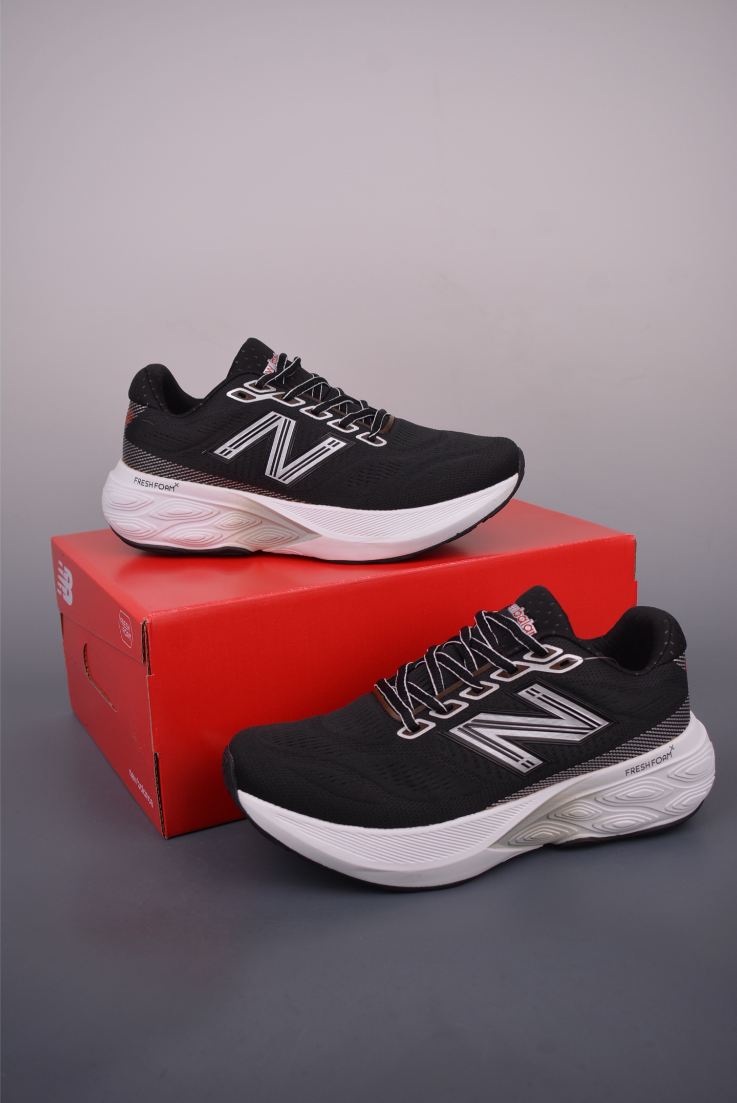 New Balance Fresh Foam X 880v15 Lightweight Running Shoes for Men/Women 5 i1752696668151 7378 0 4
