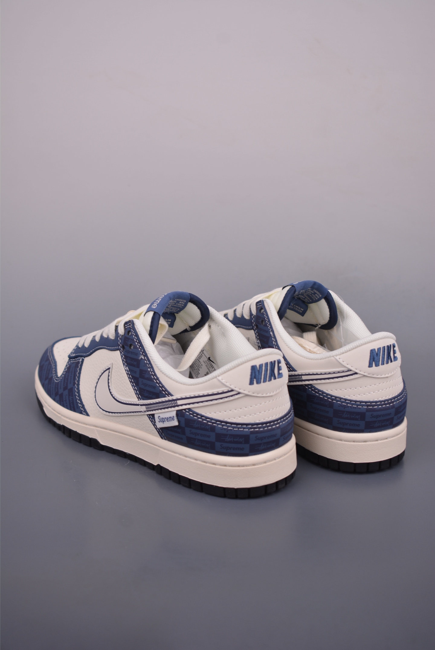 Nike SB Dunk Low Supreme Collab: Premium Leather, Superior Comfort Sneakers 2 i1752699979227 4060 0 1