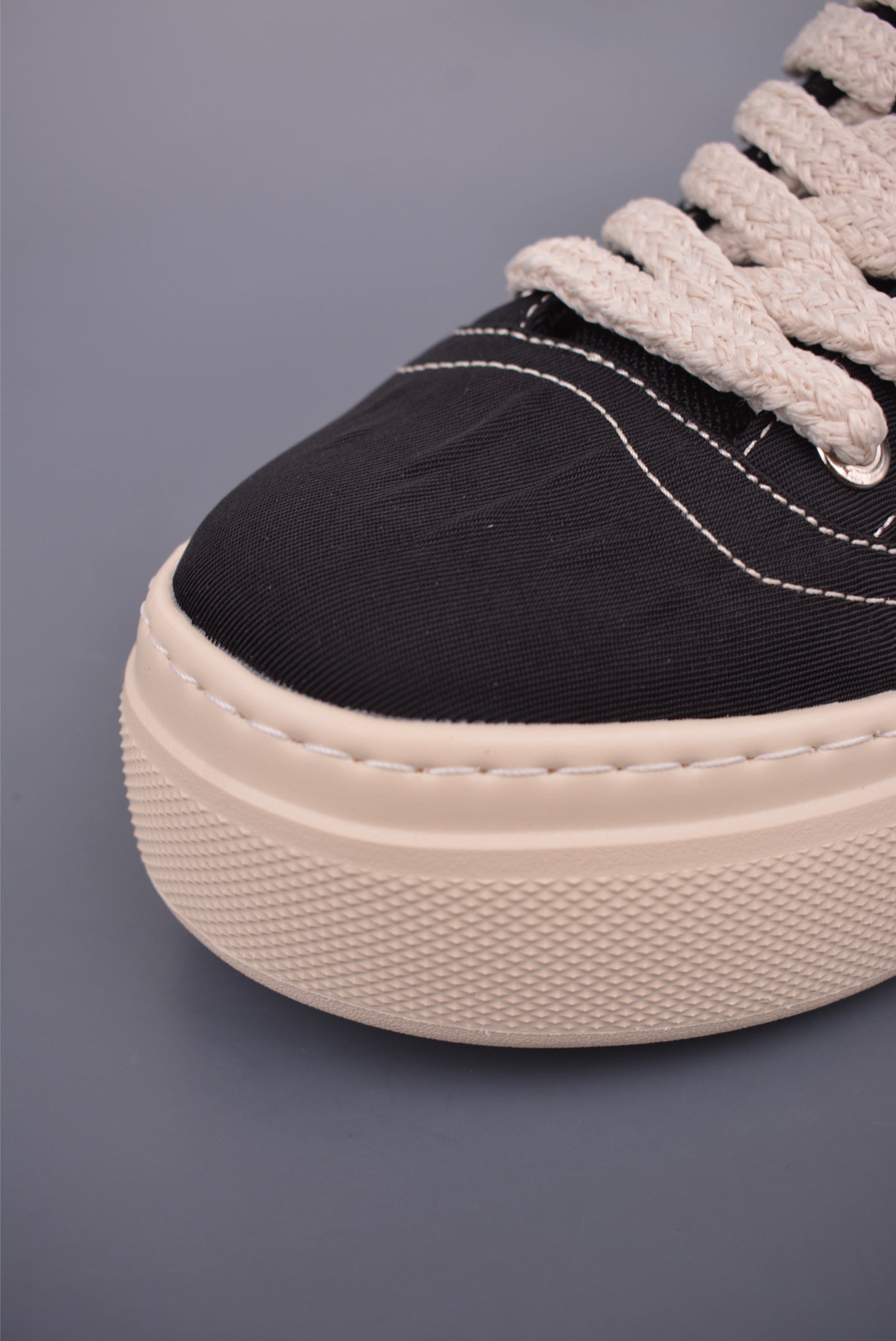 BOSS Hugo Boss Men's Nappa Leather Trim Low Top Platform Sneakers 7 i1752702344465 8184 0 5