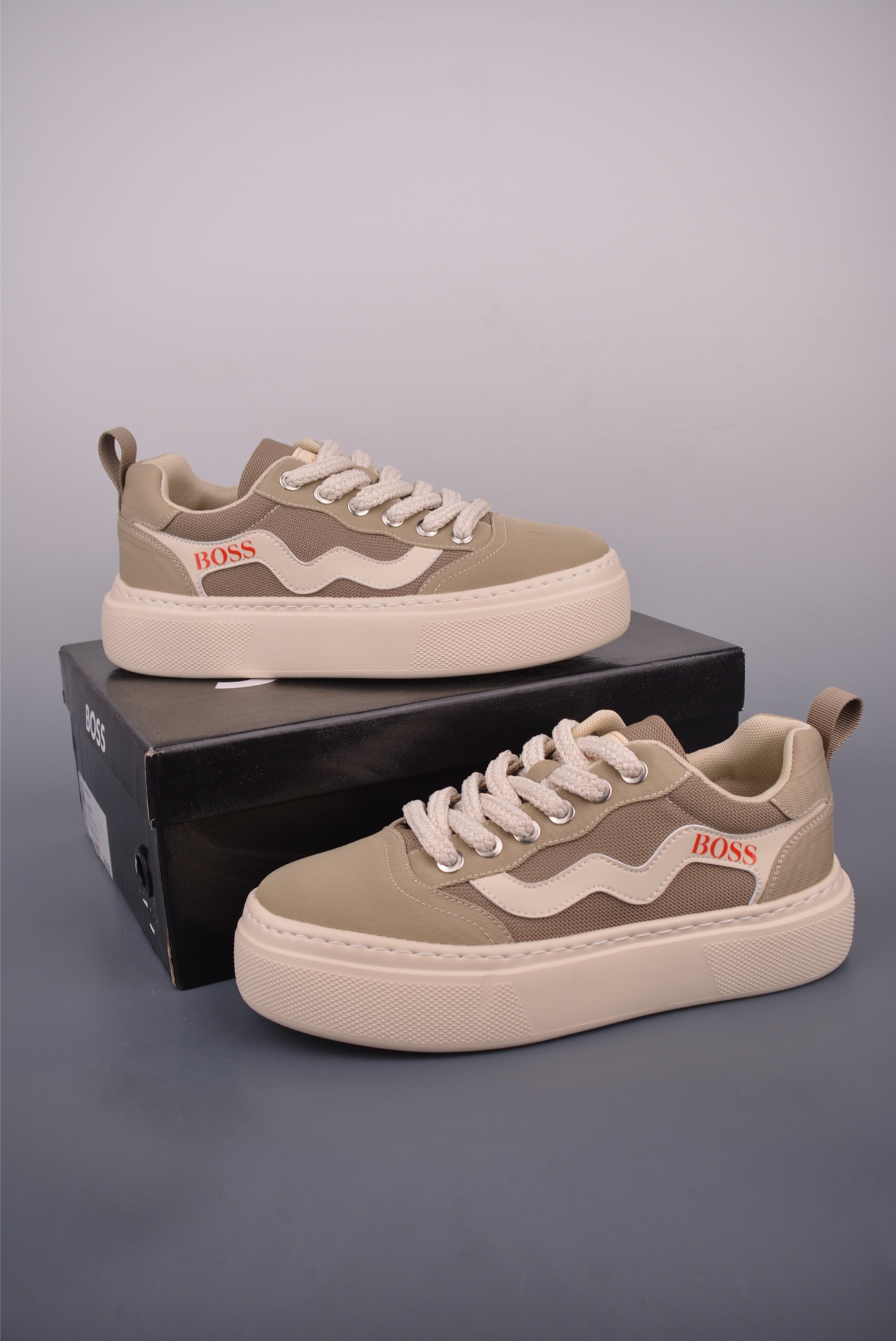 Hugo Boss Autumn Leather Sneakers, New German High-End Brand,Stylish Design 2 i1752702363765 3307 0 0