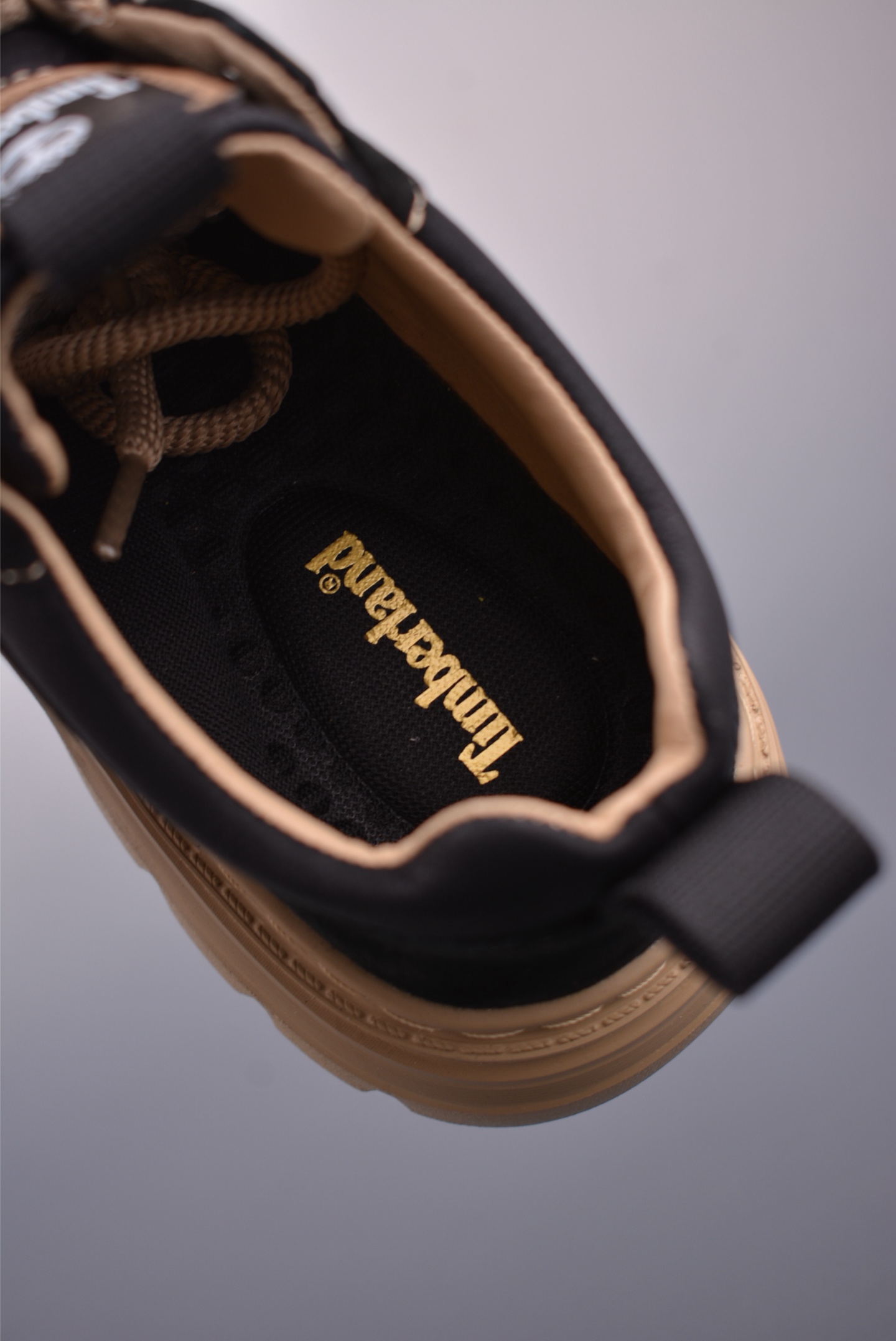 Timberland Outdoor Mid-Top Casual Martin Boots Premium Leather 9 i1752702414571 8175 0 8