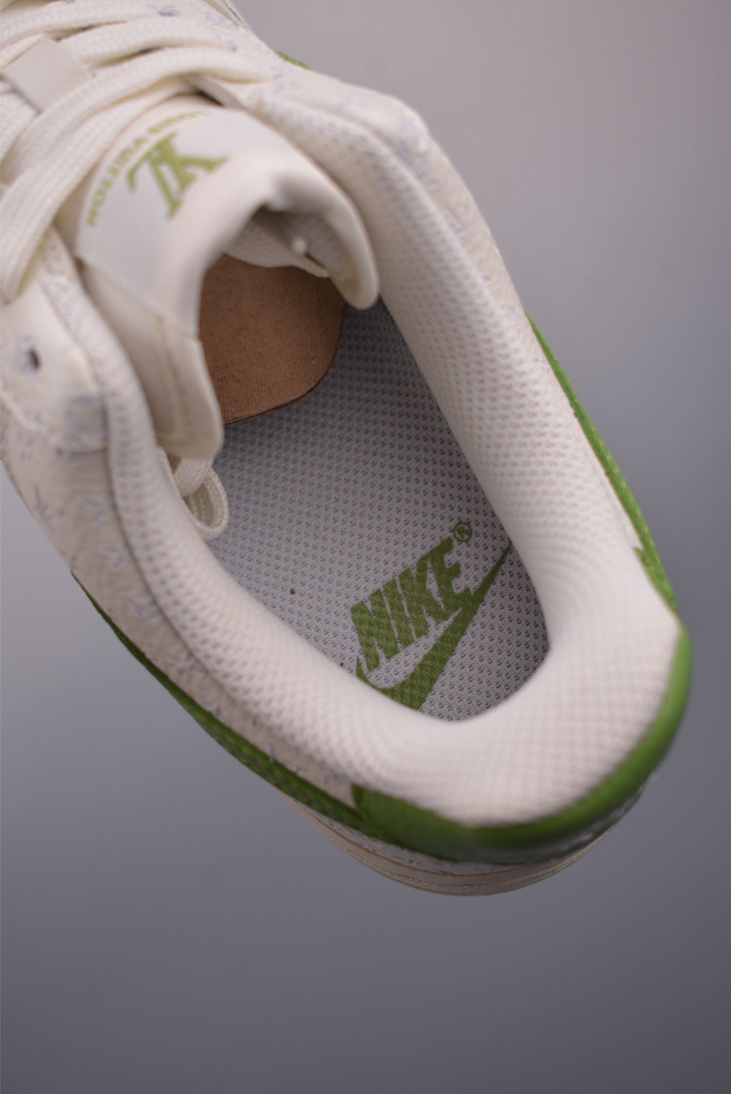 Nike Air Force 1 Low Louis Vuitton Custom Sneakers - Green/White 10 i1752791330818 6877 0 8