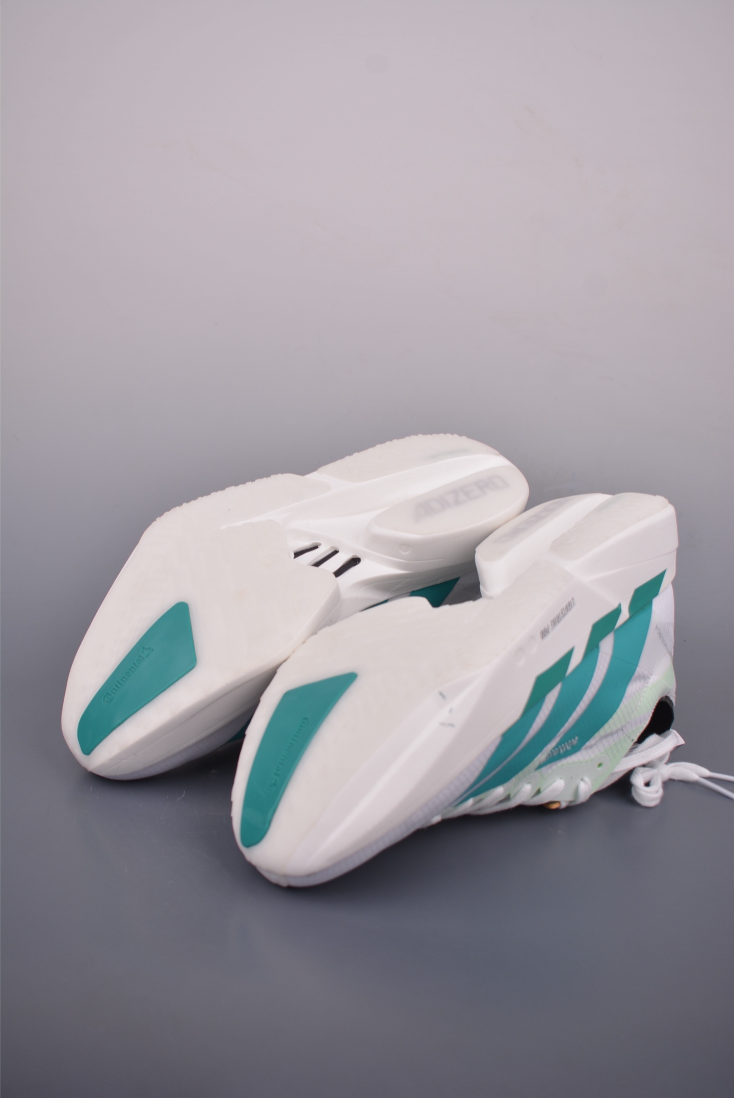 Adidas Adizero Pro Evo 4: Lightweight, Breathable Running Shoes with Carbon Fiber 4 i1752791393899 5137 0 2