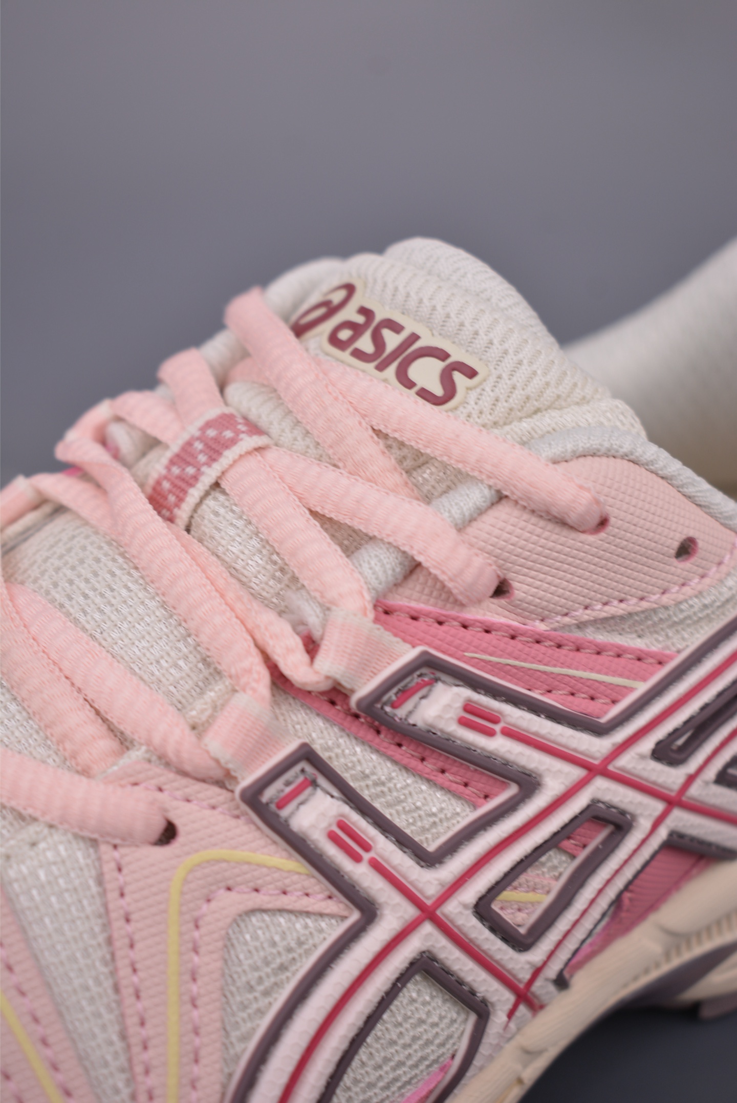 Asics Gel-KAHANA 8 Women's Running Shoes Pink White Breathable Lightweight 8 i1752791451268 7120 0 6