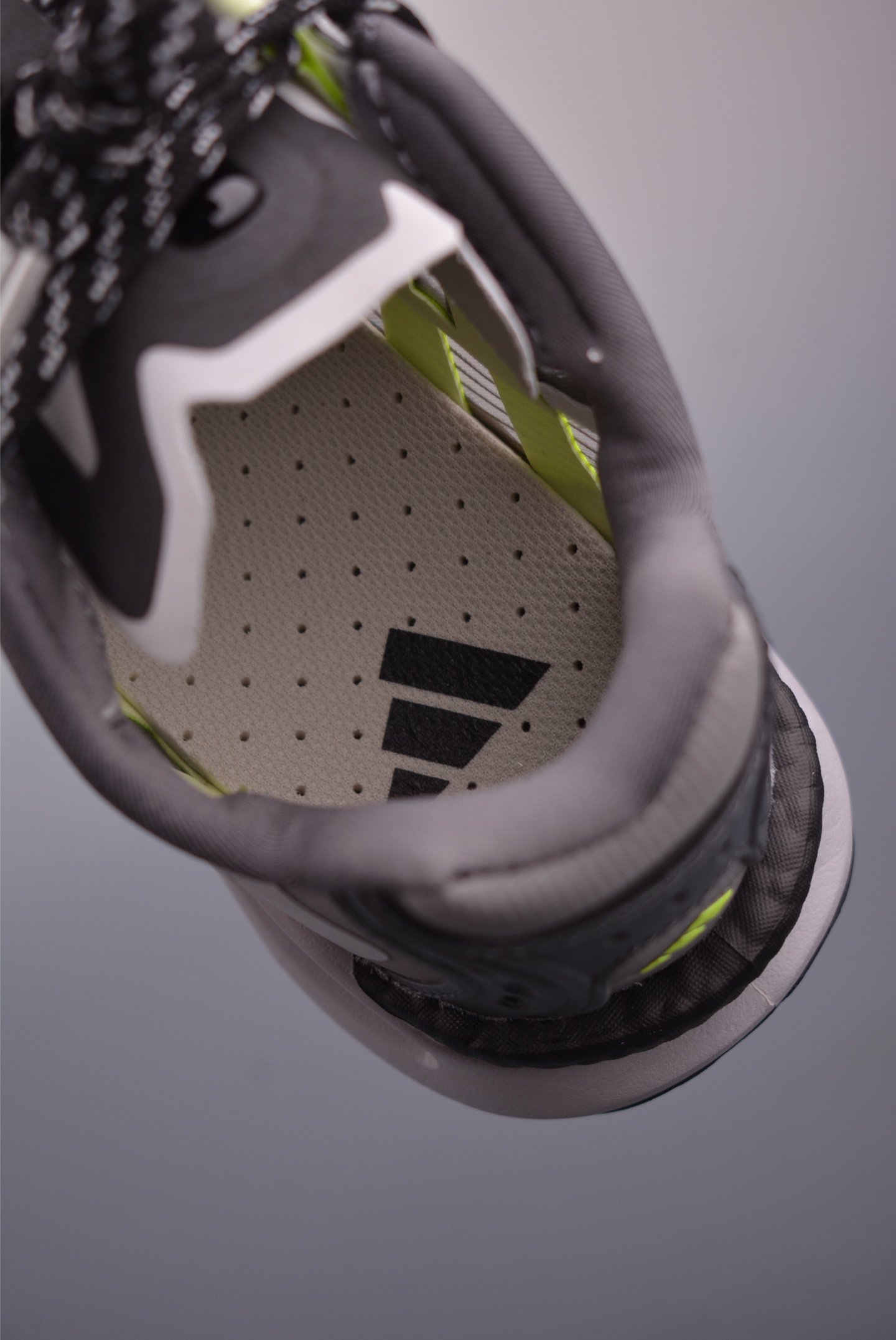 Adidas Climacool Vento 4.0 复古休闲老爹鞋 JQ4940