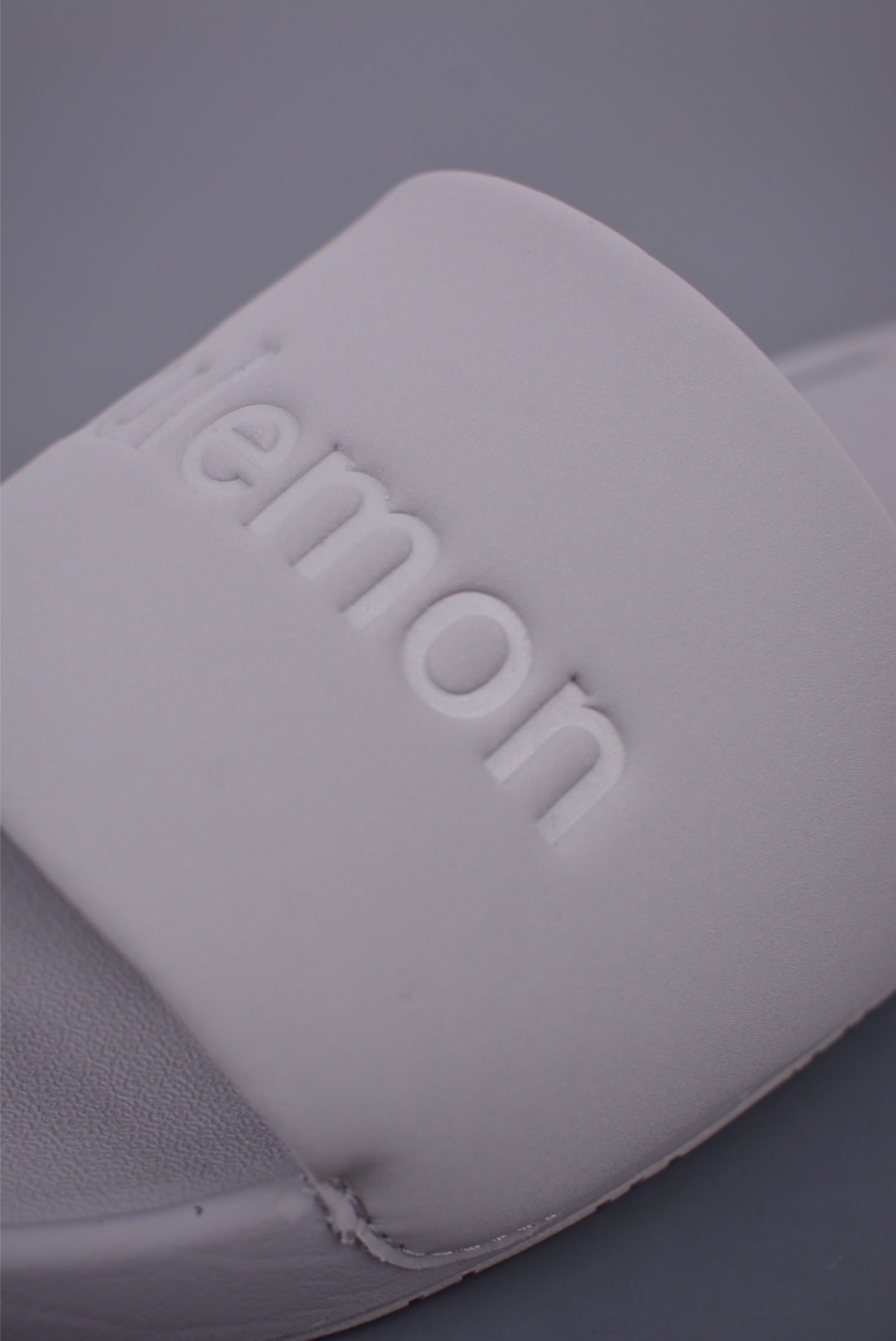 lululemon露露乐蒙 restfeel slide 轻便舒适 防滑防磨一字拖 露露拖鞋 LM9AYYS