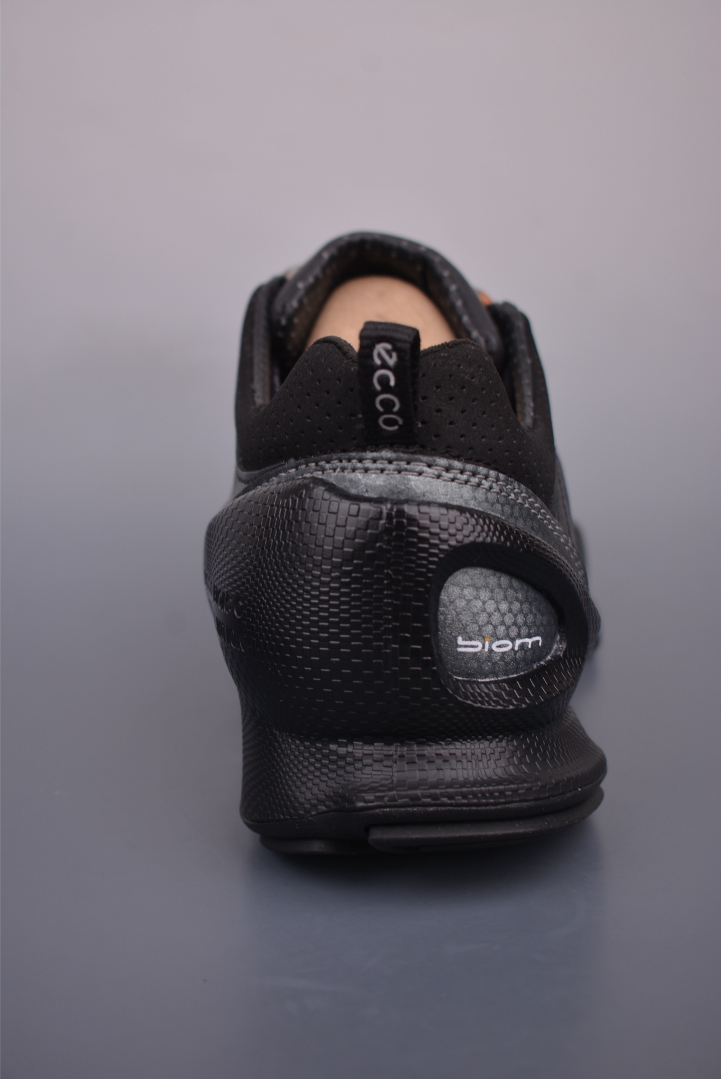 ECCO Men's BIOM 2.0 Sneakers - Lightweight, Breathable Leather Athletic Shoes 4 i1752792665925 5386 0 3