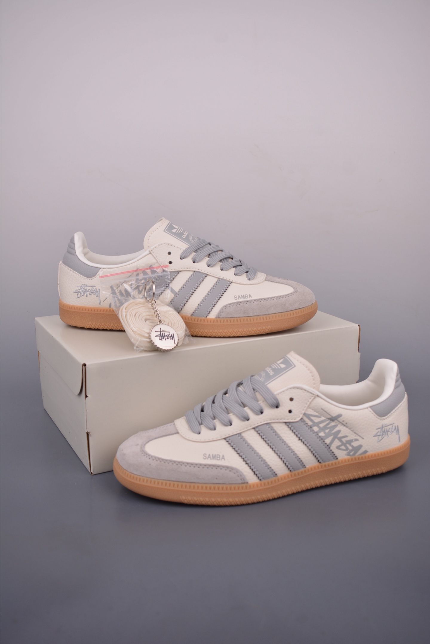 Adidas Samba OG DIY Stussy Sneakers - Classic Style, Modern Comfort 5 i1752793192597 7004 0 4