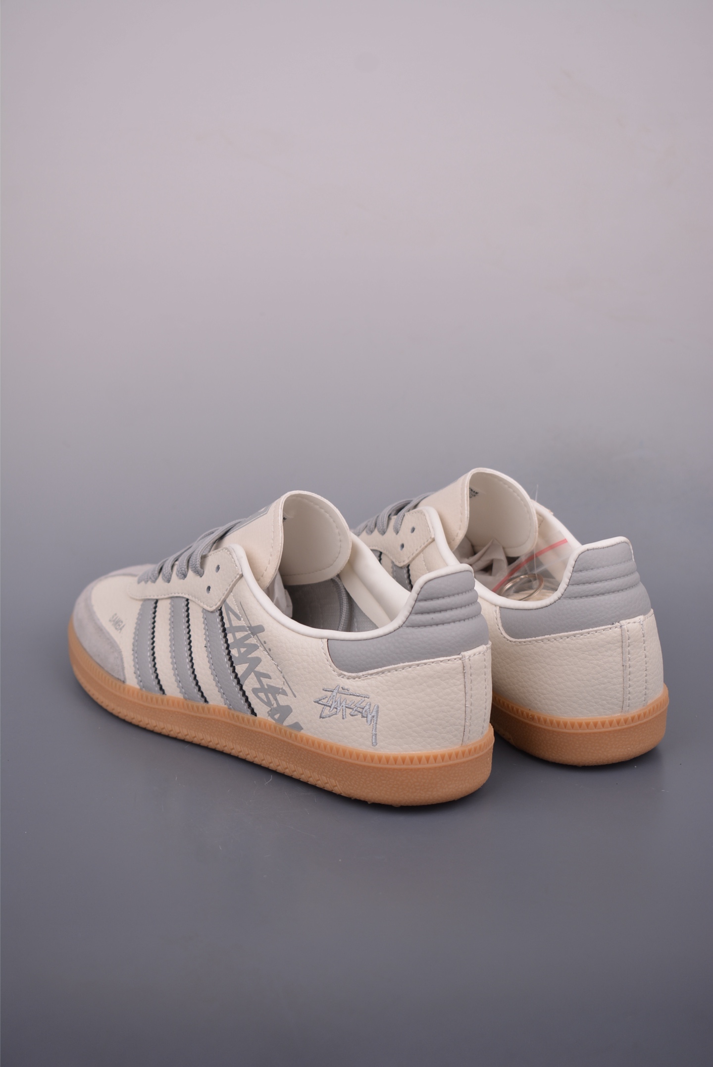 Adidas Samba OG DIY Stussy Sneakers - Classic Style, Modern Comfort 2 i1752793194445 6694 0 1