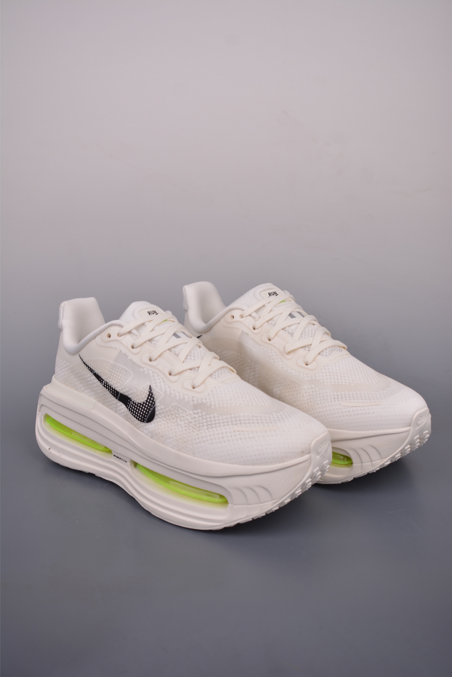 Nike Vomero Running Shoes - Premium Air Cushion, Comfortable, and Durable 1 i1752872124908 6257 0 0