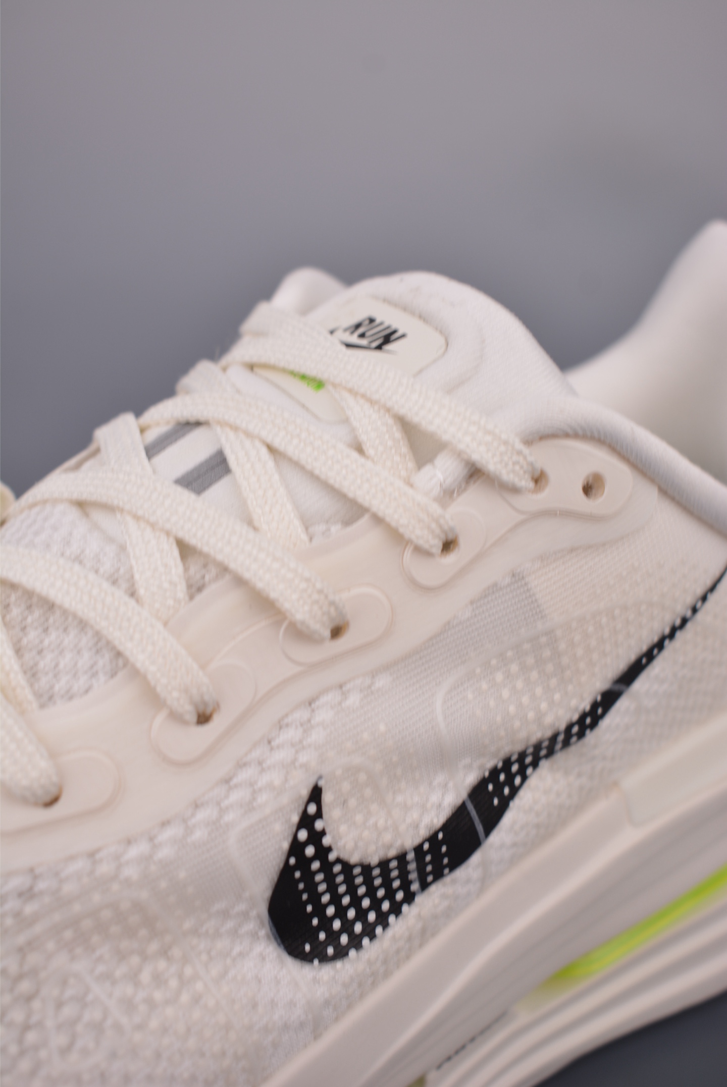 Nike Vomero Running Shoes - Premium Air Cushion, Comfortable, and Durable 7 i1752872124915 4425 0 6