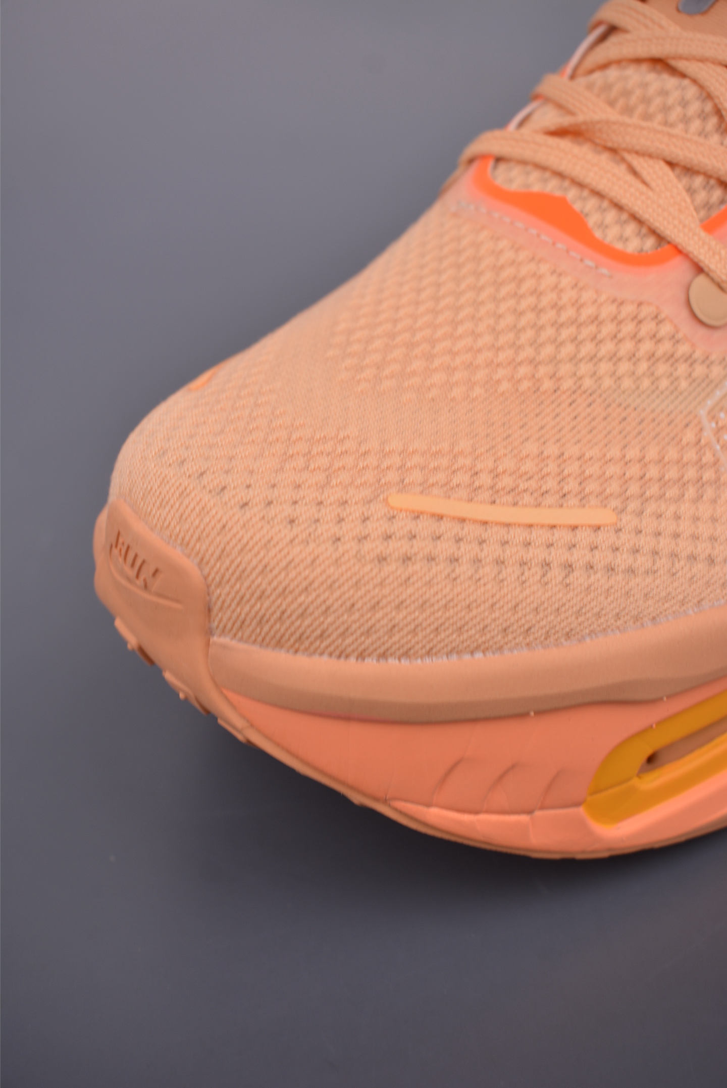 Nike Vomero Premium Air Cushion Running Shoes - Comfortable, Durable, Stylish 6 i1752872137306 936 0 5