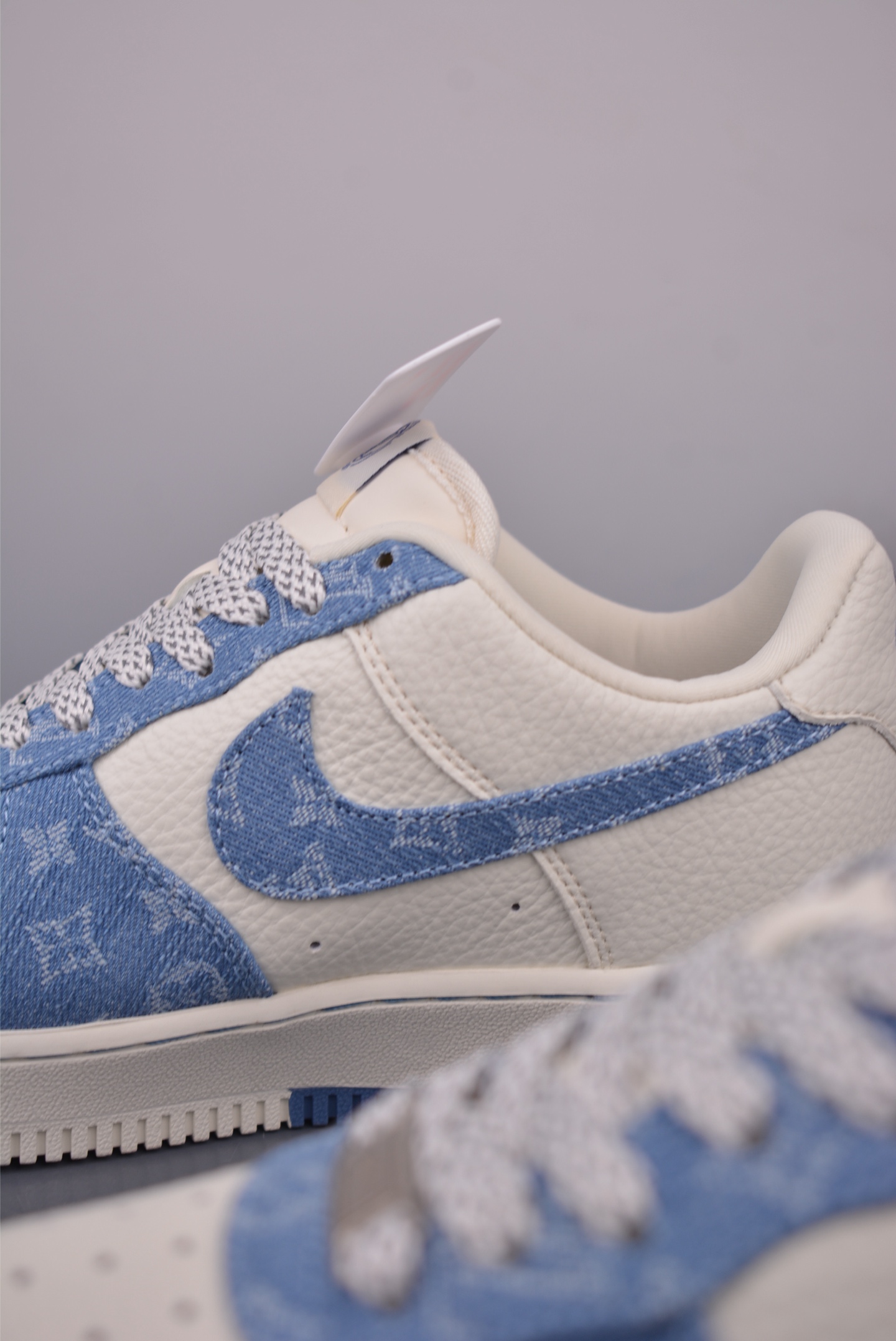 Nike Air Force 1 Low Louis Vuitton Collab Sneakers - Limited Edition 9 i1752872365567 7166 0 7