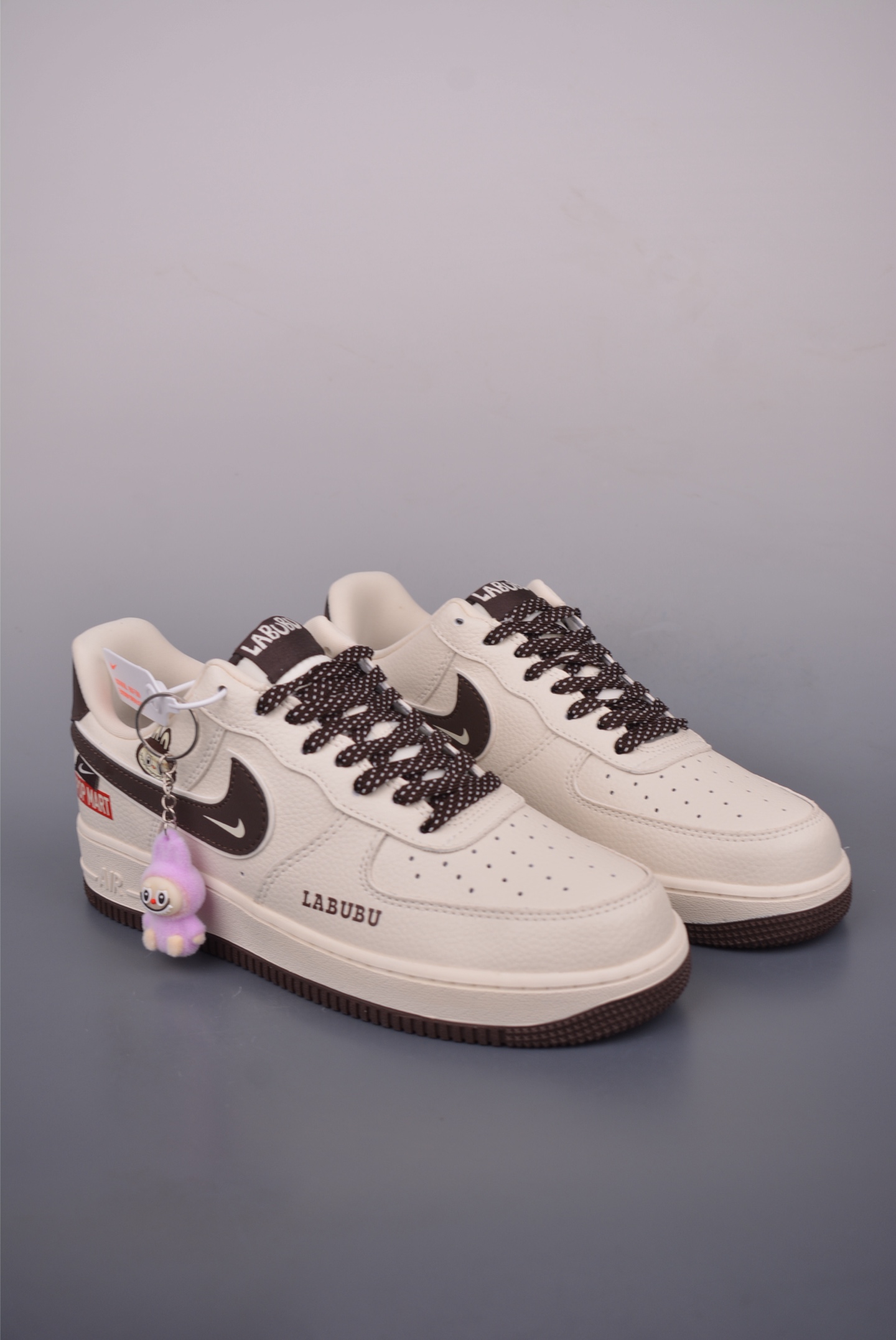 Nike Air Force 1 Low POP MART Collab Sneakers with Honeycomb Cushion 1 i1752872422094 943 0 0
