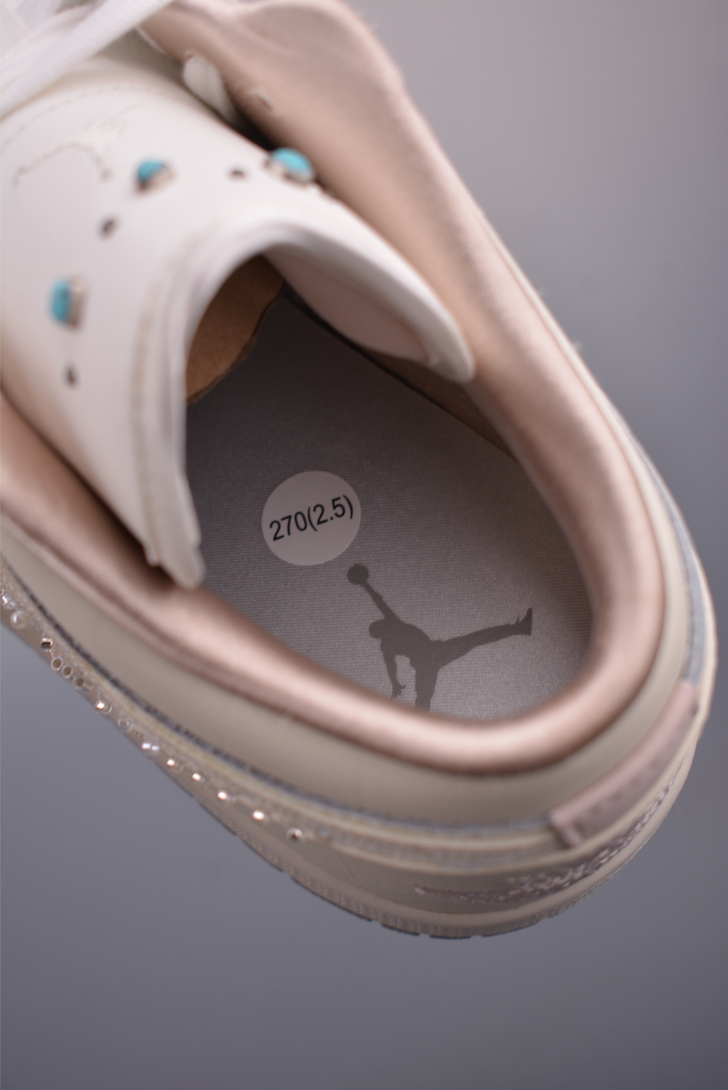 Air Jordan 1 Low 'Mist Pearl' Premium Leather Sneakers - IH7323 1001633 9 i1752872812581 8436 0 8