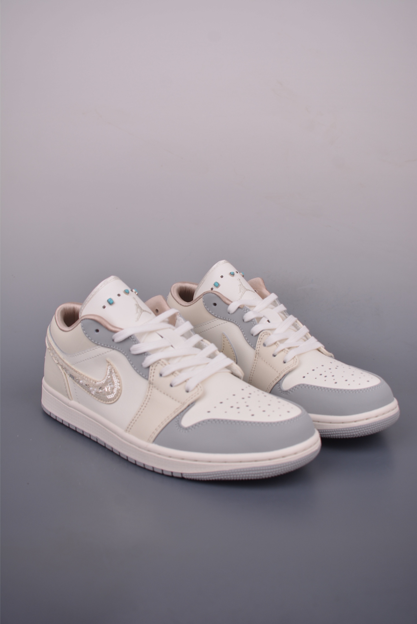 Air Jordan 1 Low 'Mist Pearl' Premium Leather Sneakers - IH7323 1001633 1 i1752872814148 6550 0 0