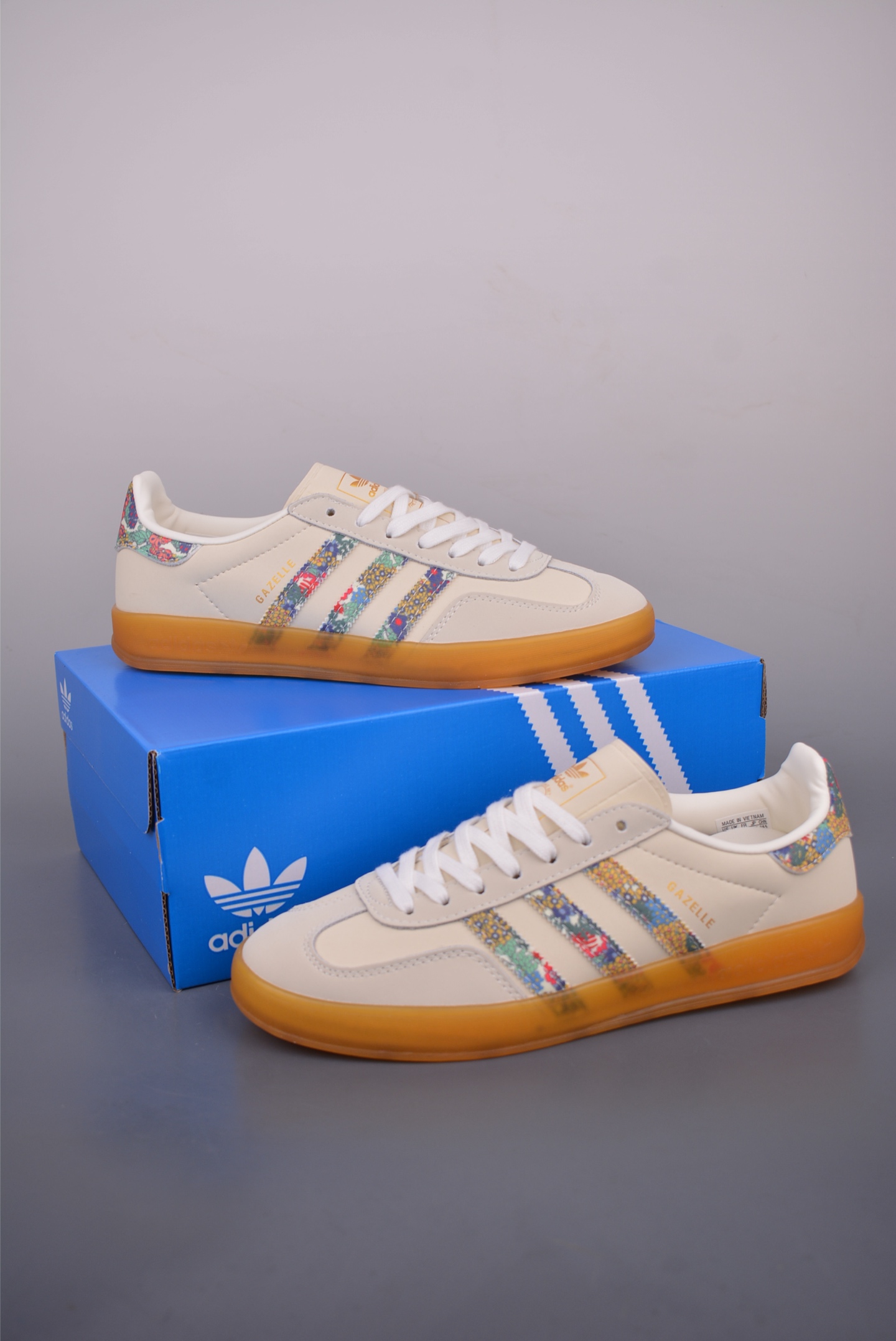 Adidas Originals Gazelle Indoor Floral Accents Low-Top Sneakers - Casual & Stylish 6 i1752873118696 4720 0 4