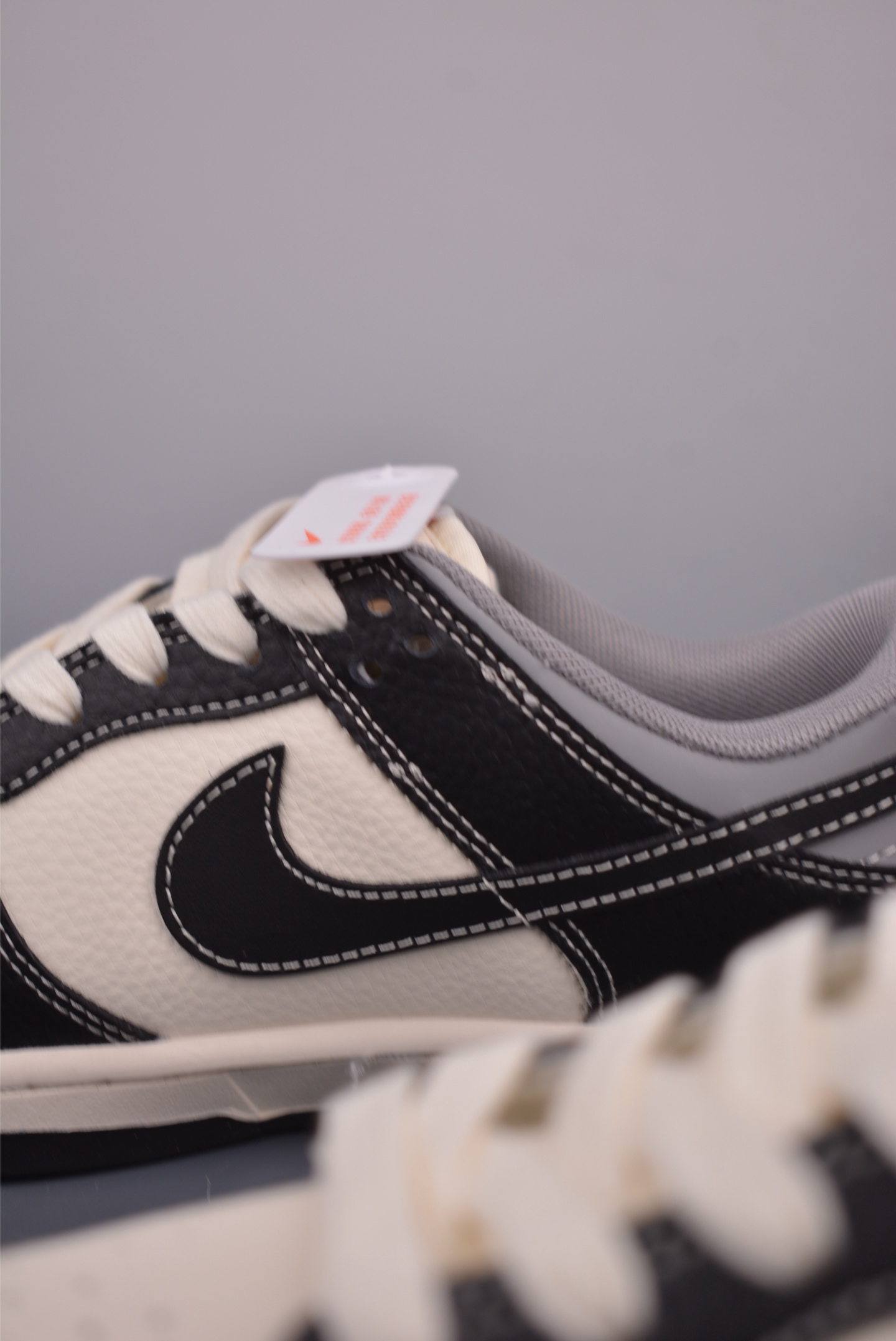 Nike SB Dunk Low Supreme Collab: Premium Leather, Unique Style, Sizes 36-45 9 i1752876662388 8394 0 7