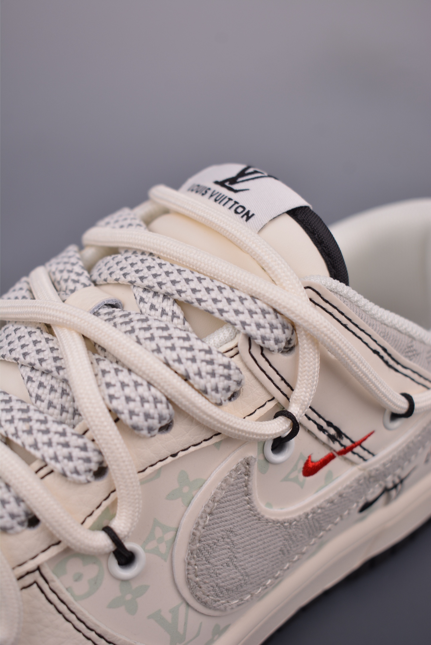Nike SB Dunk Low Louis Vuitton Collab Sneakers - Premium Quality & Comfort 7 i1752877628091 8429 0 6