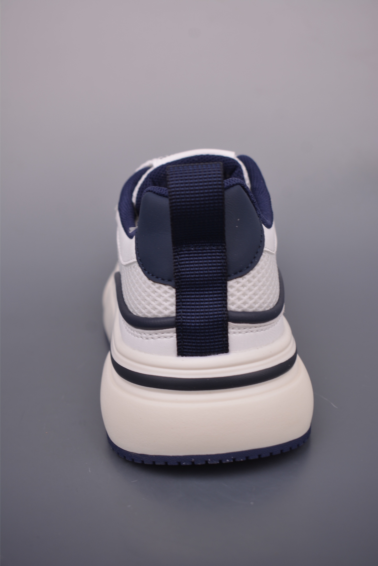 Balenciaga White & Navy Low-Top Sneakers - Comfortable, Trendy & Versatile 5 i1752877974573 5052 0 3