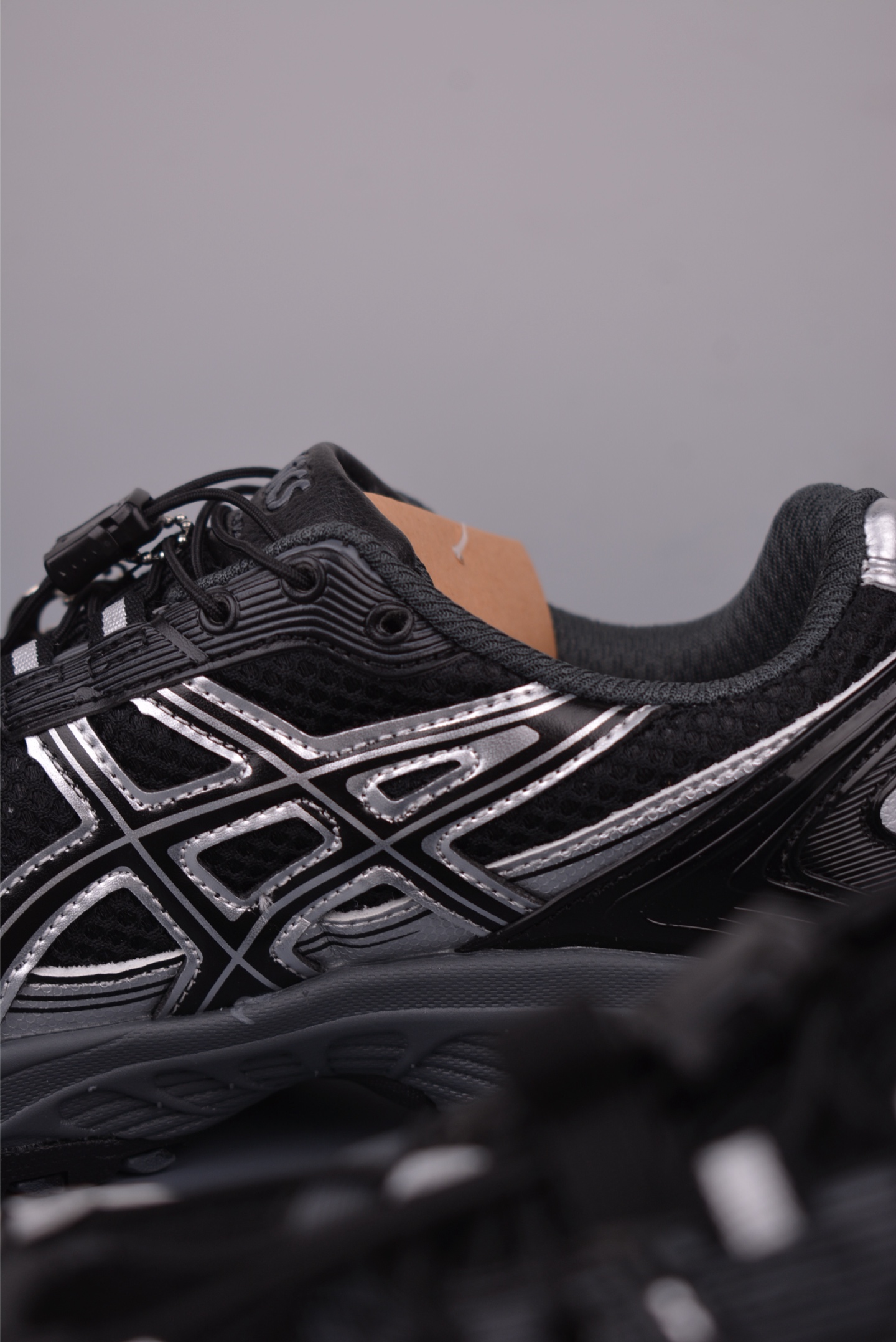Asics GEL-Kahana TR V4: Breathable Low-Top Sneakers for Modern Outdoor Style 8 i1752878921974 6874 0 7