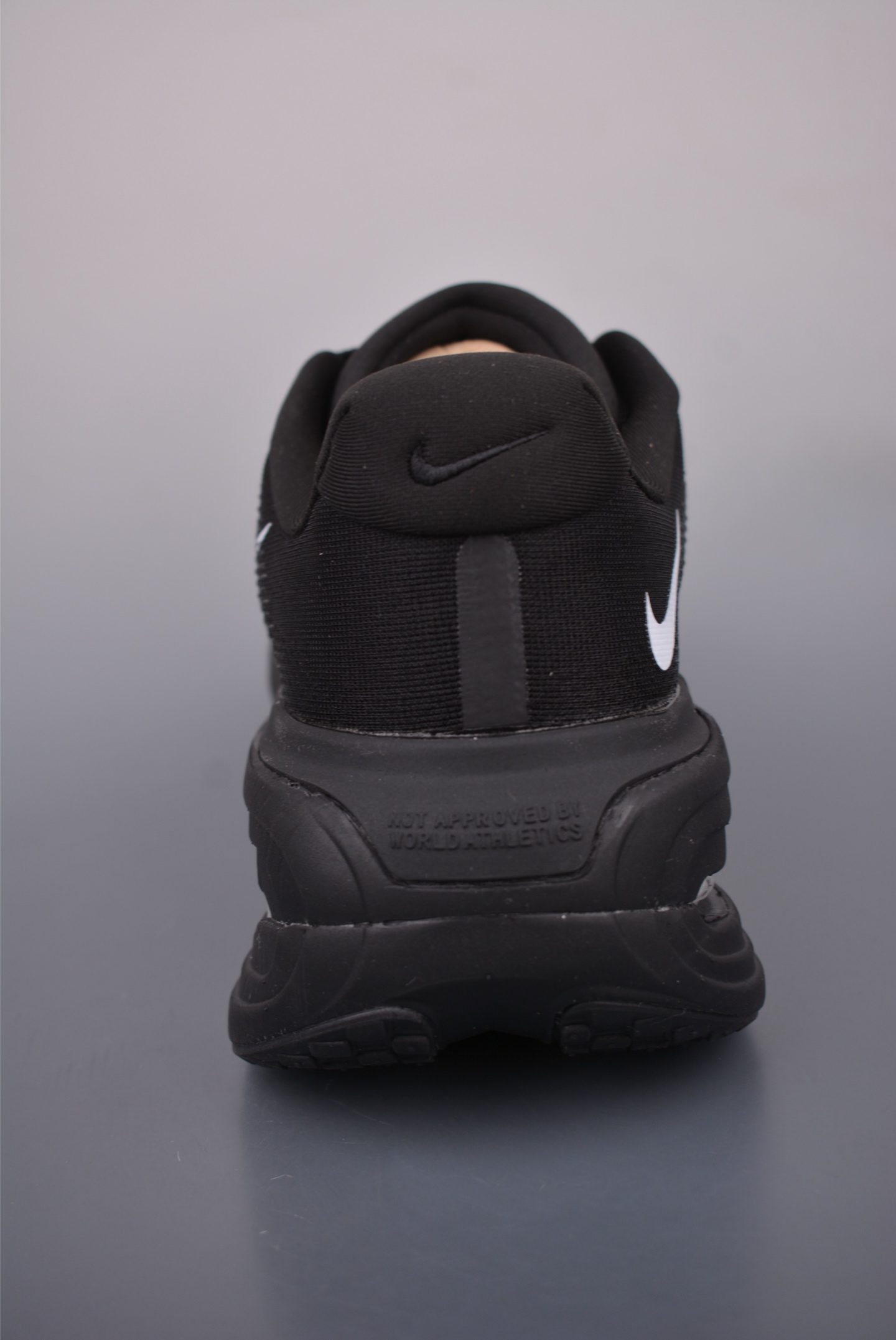 Nike Vomero Premium Air Cushion Running Shoes - Comfortable, Durable, Stylish 4 i1752954912639 1015 0 3