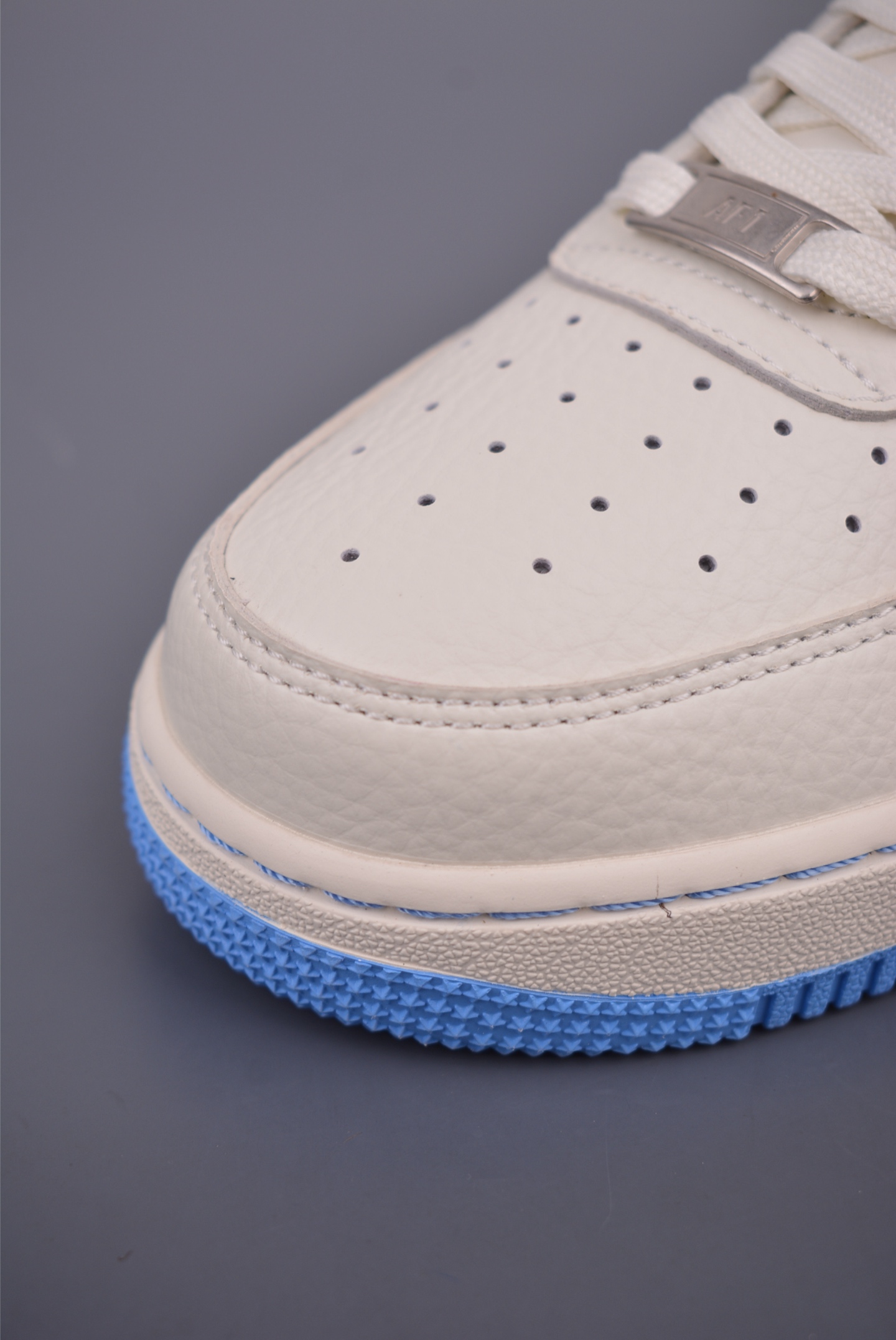 Nike Air Force 1 Low Louis Vuitton Collab Sneakers - Limited Edition 7 i1752956935590 3276 0 5