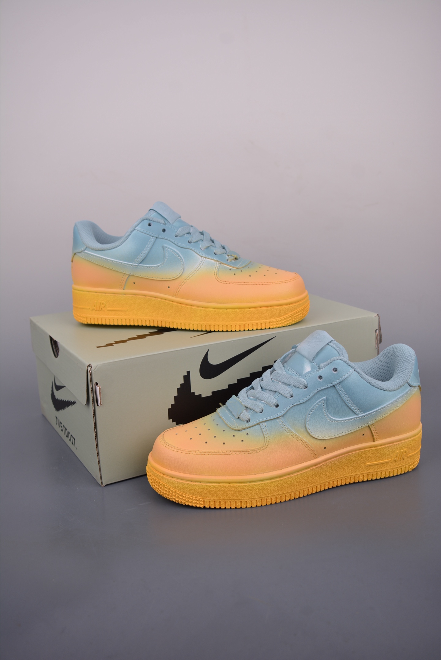 Nike Air Force 1 Low Blue Yellow Gradient Authentic Sneakers - Limited Edition 6 i1752957073377 8089 0 4