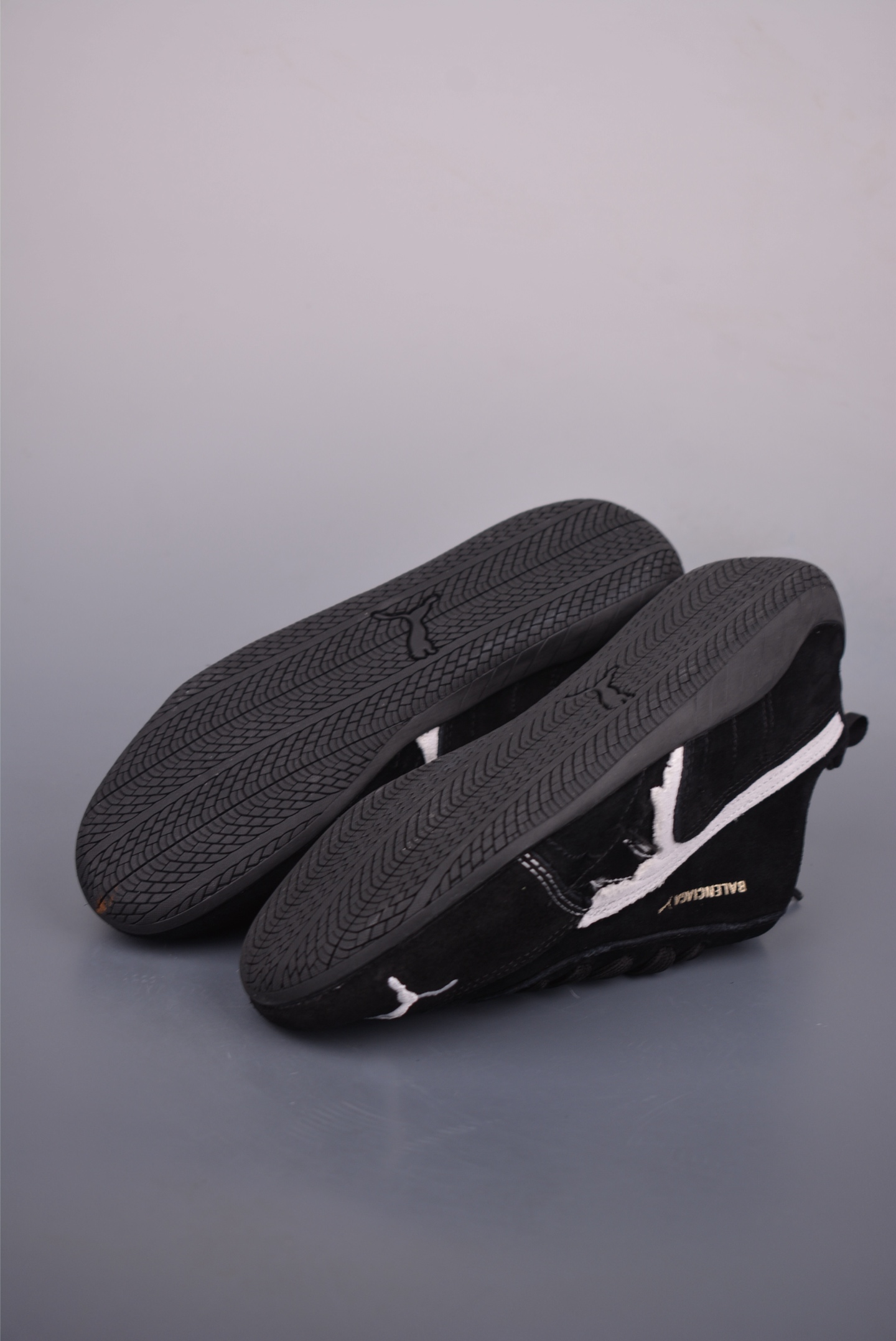 Puma Speedcat x Balenciaga Low-Top Sneakers - Black Suede Racing Shoes 3 i1752958098635 3702 0 2