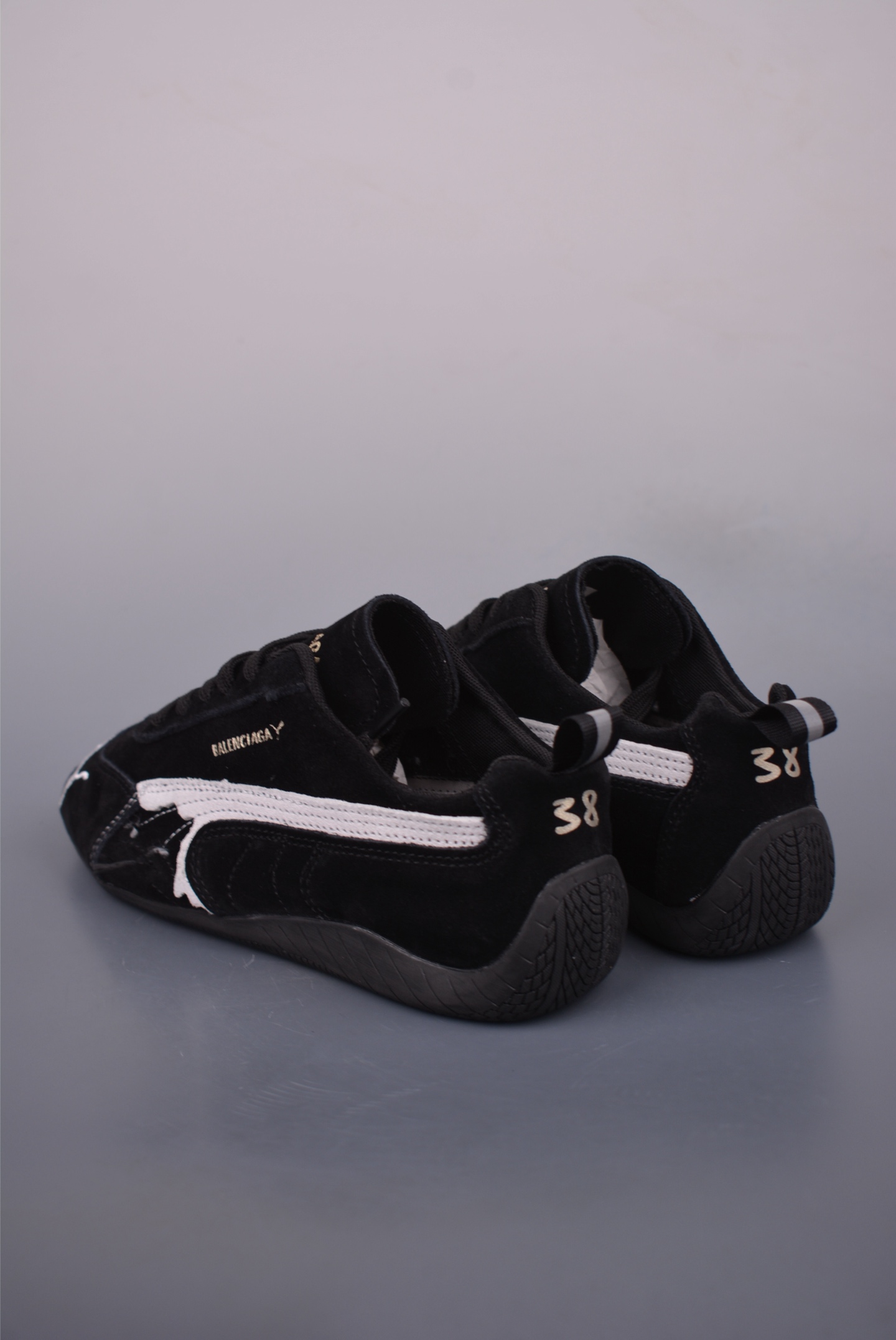 Puma Speedcat x Balenciaga Low-Top Sneakers - Black Suede Racing Shoes 2 i1752958100031 2094 0 1
