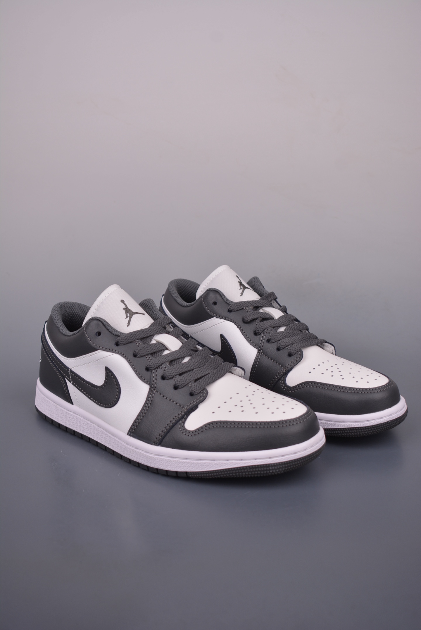 Air Jordan 1 Low Grey/White Original Leather Sneakers - Premium Quality 2 i1752959377924 7773 0 0