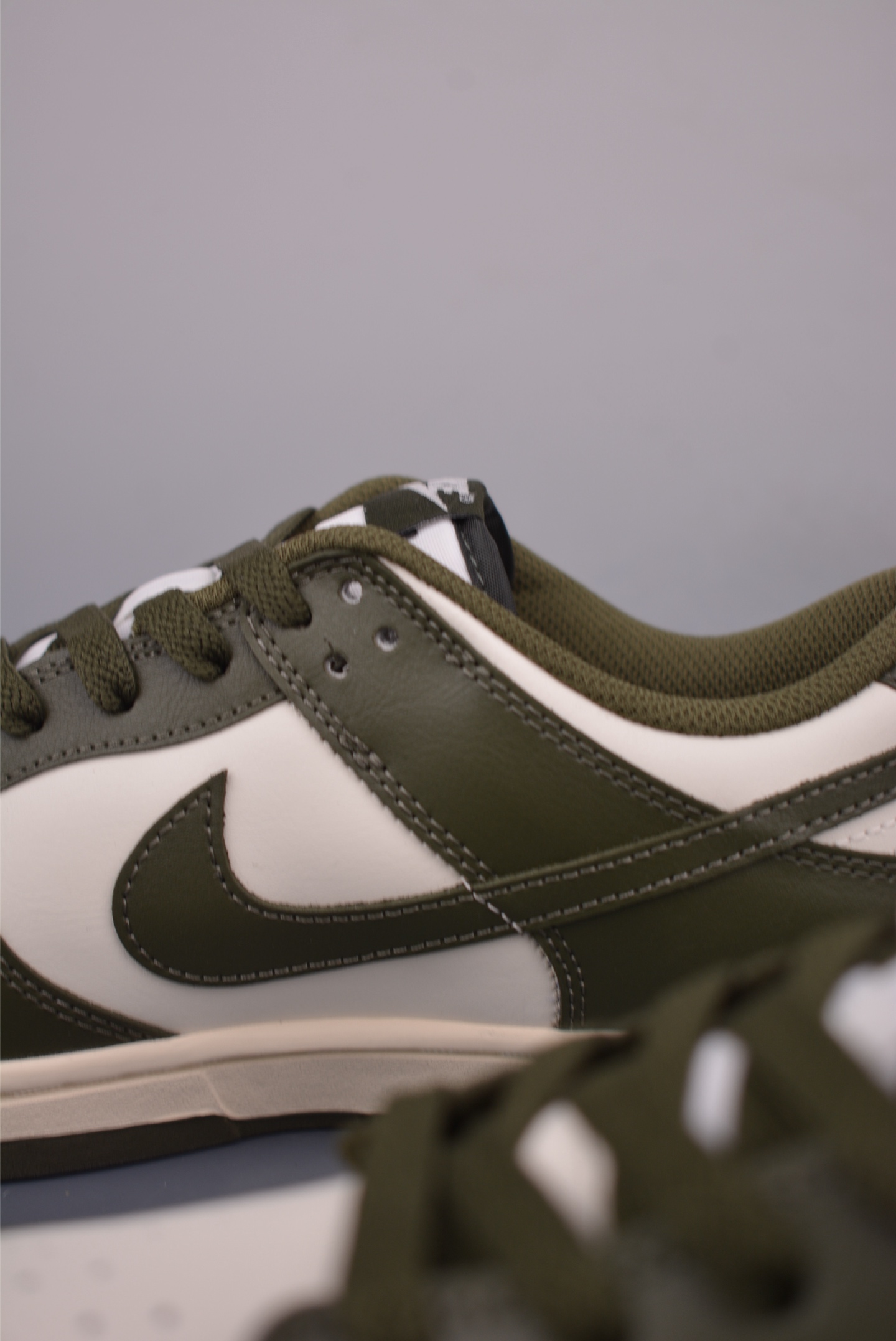 Nike SB Dunk Low Military Green - High Quality, Perfect Details 8 i1752960963706 809 0 7