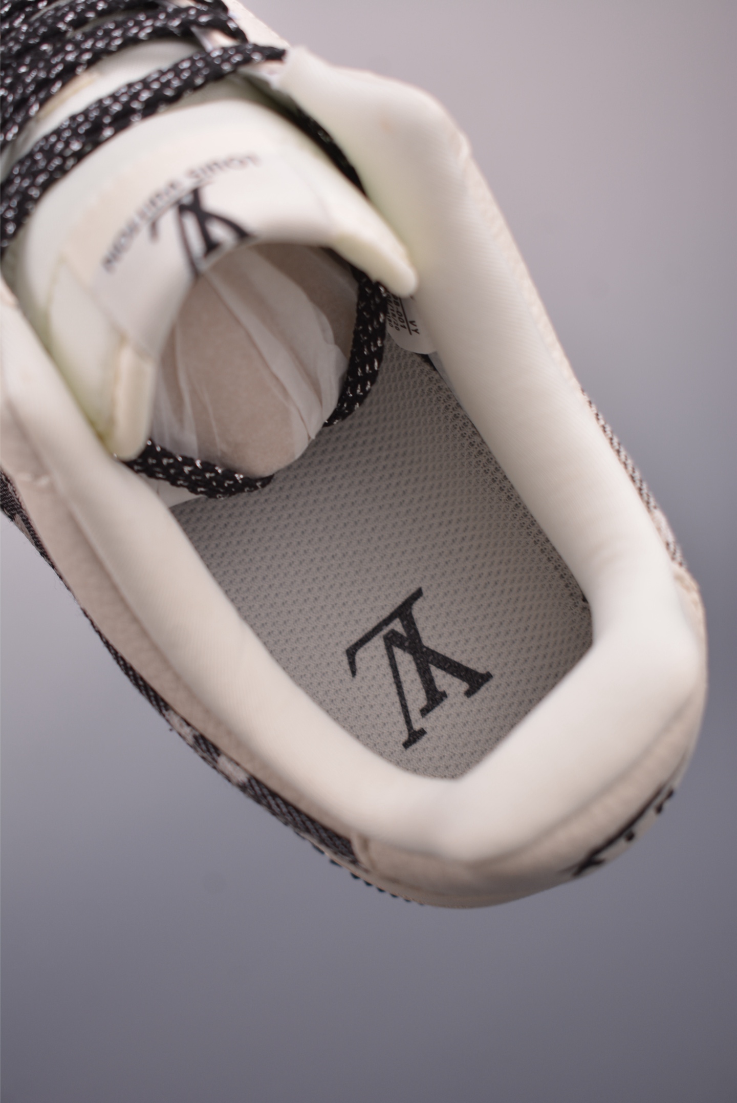 Nike Air Force 1 Low Louis Vuitton Collab - Limited Edition, Stylish Sneakers 9 i1752961010150 372 0 8