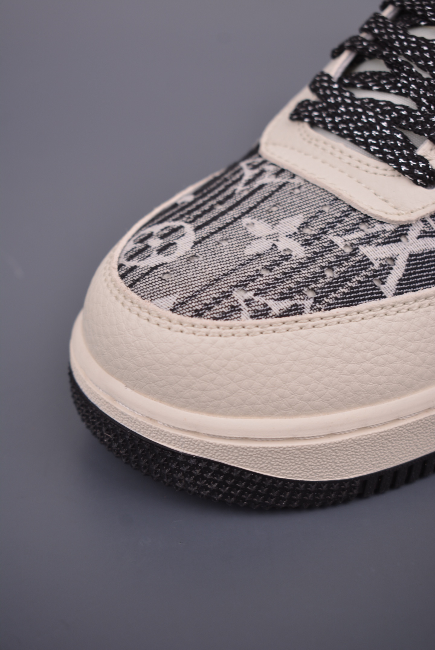 Nike Air Force 1 Low Louis Vuitton Collab - Limited Edition, Stylish Sneakers 6 i1752961011709 7143 0 5