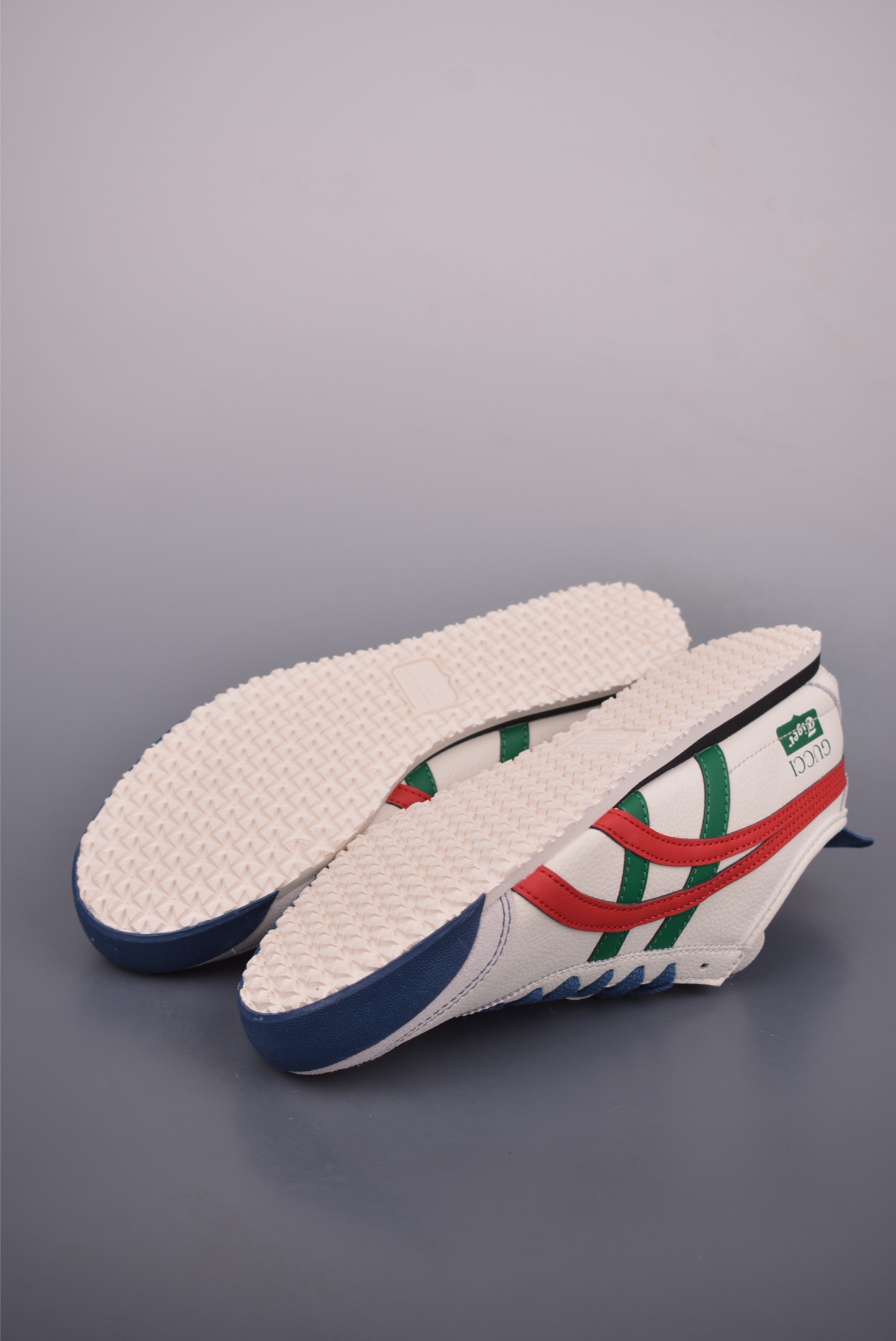 Onitsuka Tiger MEXICO 66 Classic Running Shoe, Leather Upper, Unisex Style 4 i1752963153375 2405 0 2