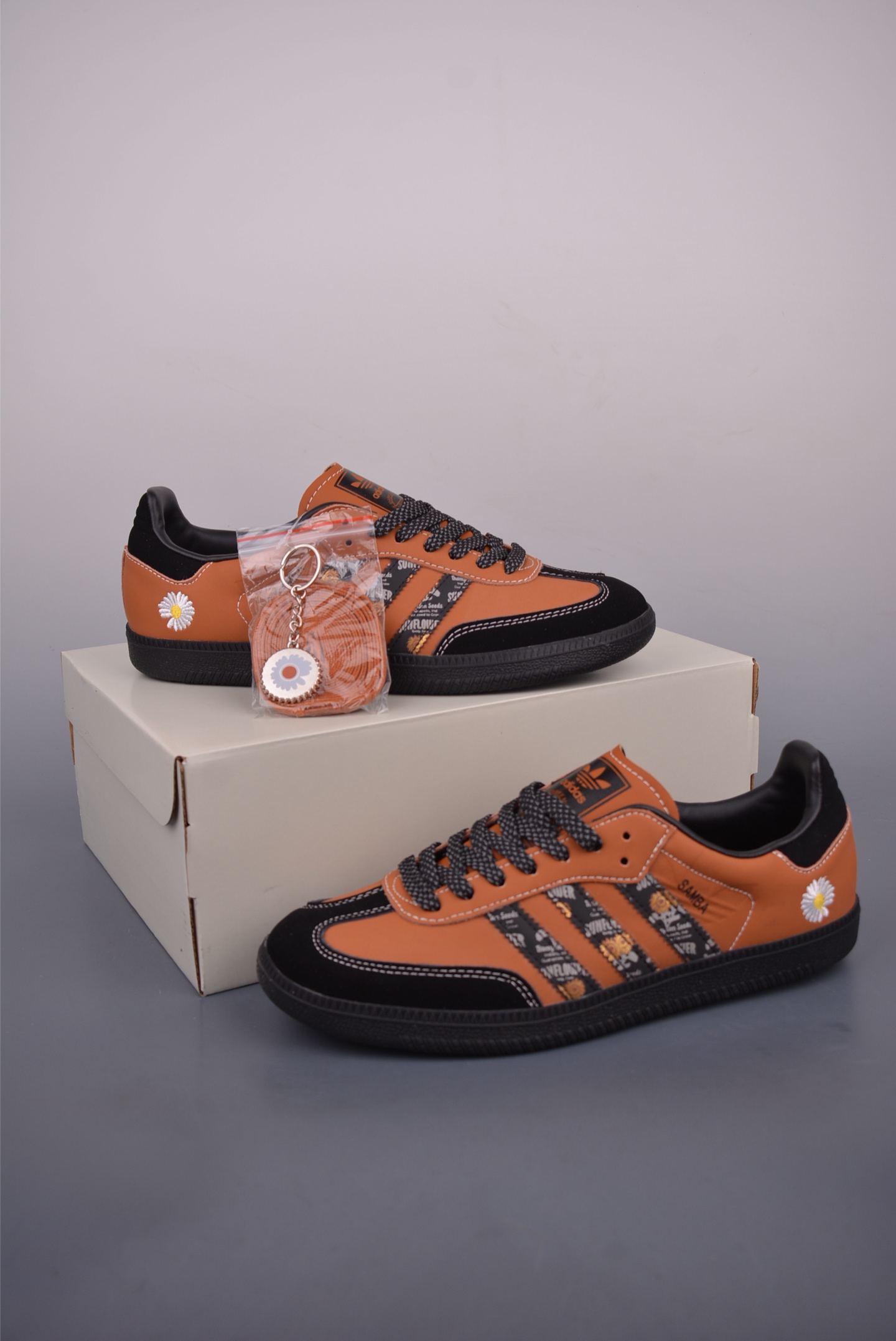 Adidas Samba OG DIY Custom Sneakers - Retro Style, Premium Comfort & Quality 2 i1752964366151 8649 0 0