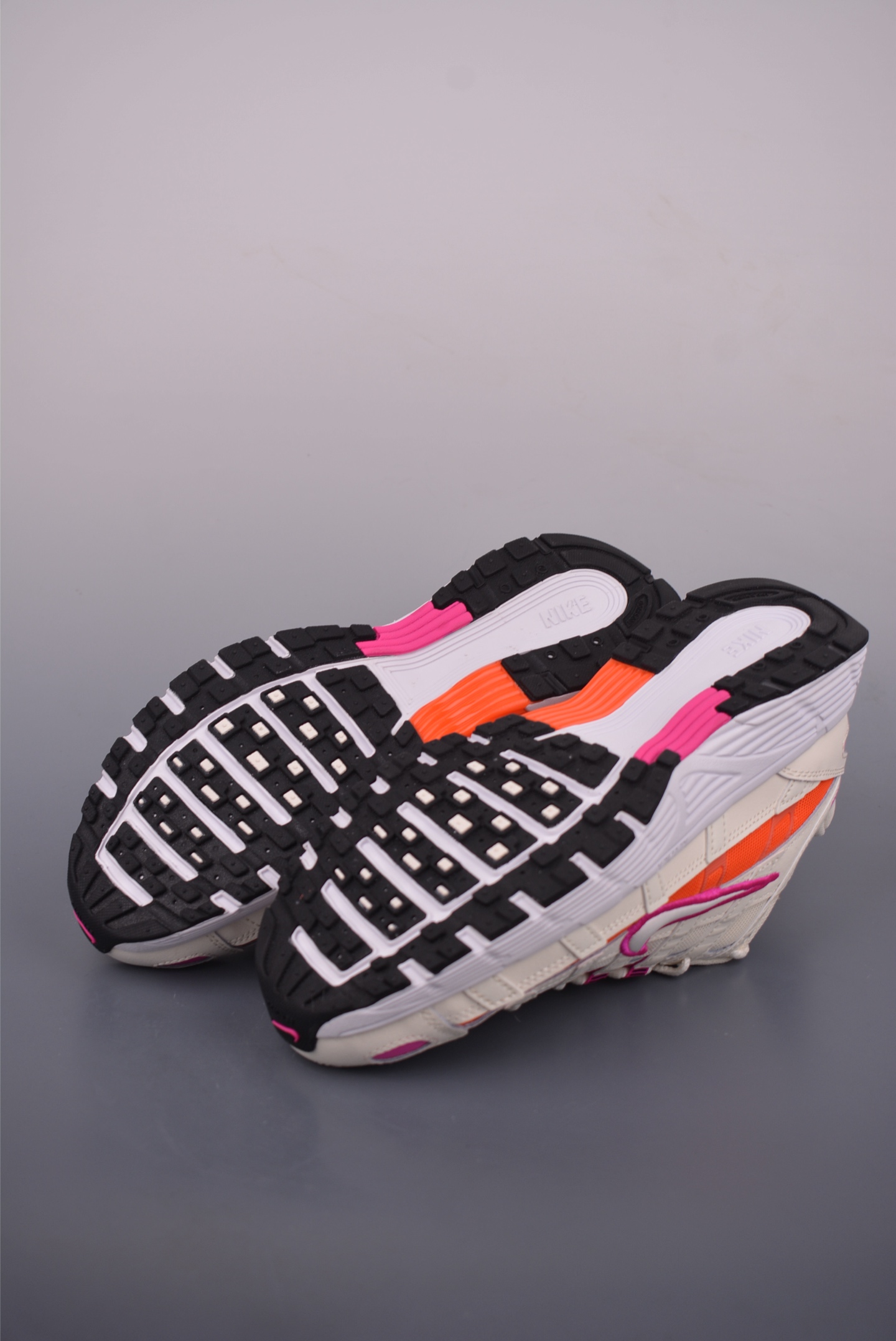 Nike Initiator Running Shoes Retro Dad Sneakers CW13513524 3 i1752964520686 4711 0 2