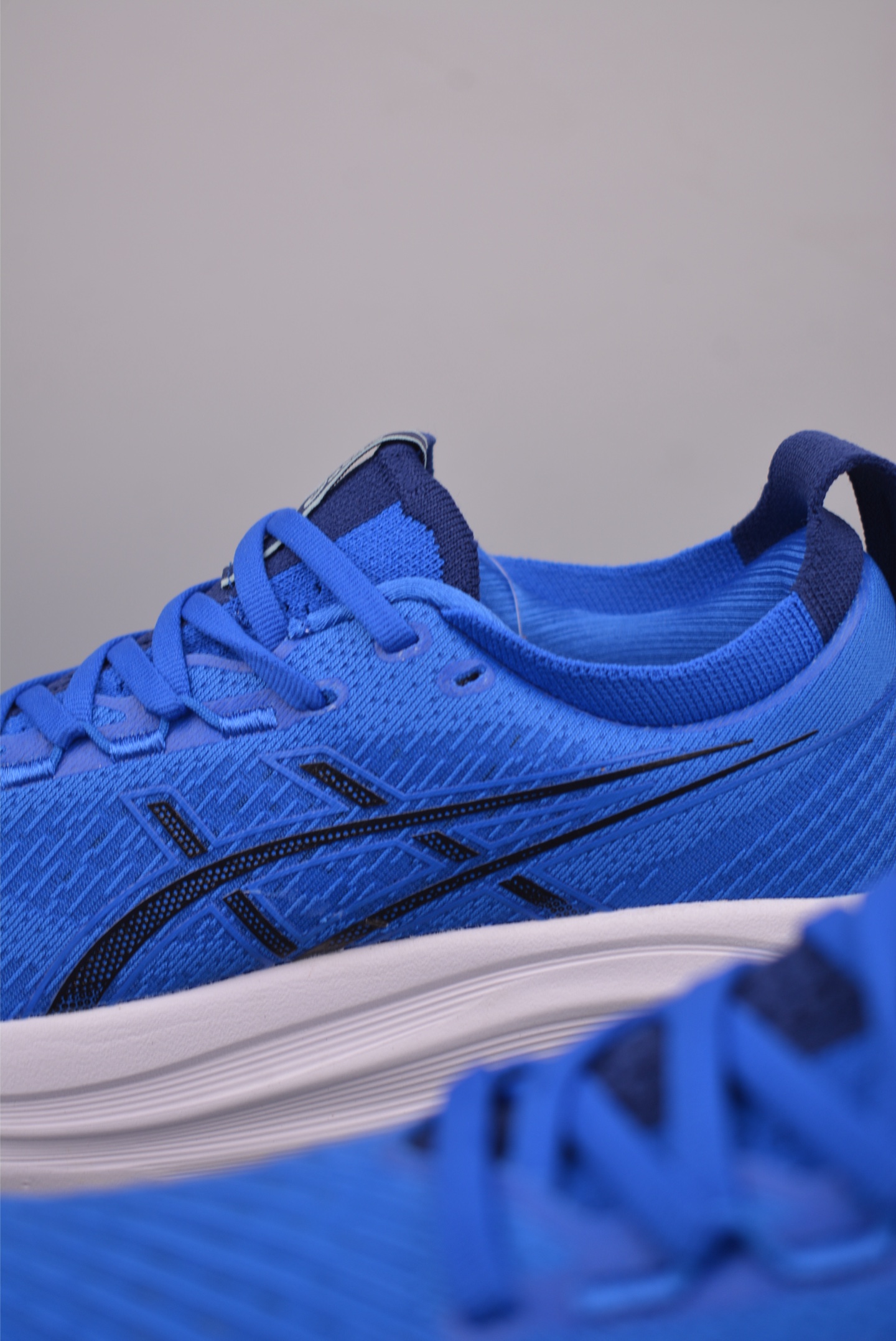 Asics Gel-Nimbus 27 Blue Running Shoes - Responsive Cushioning and Support 9 i1753134698649 1003 0 7