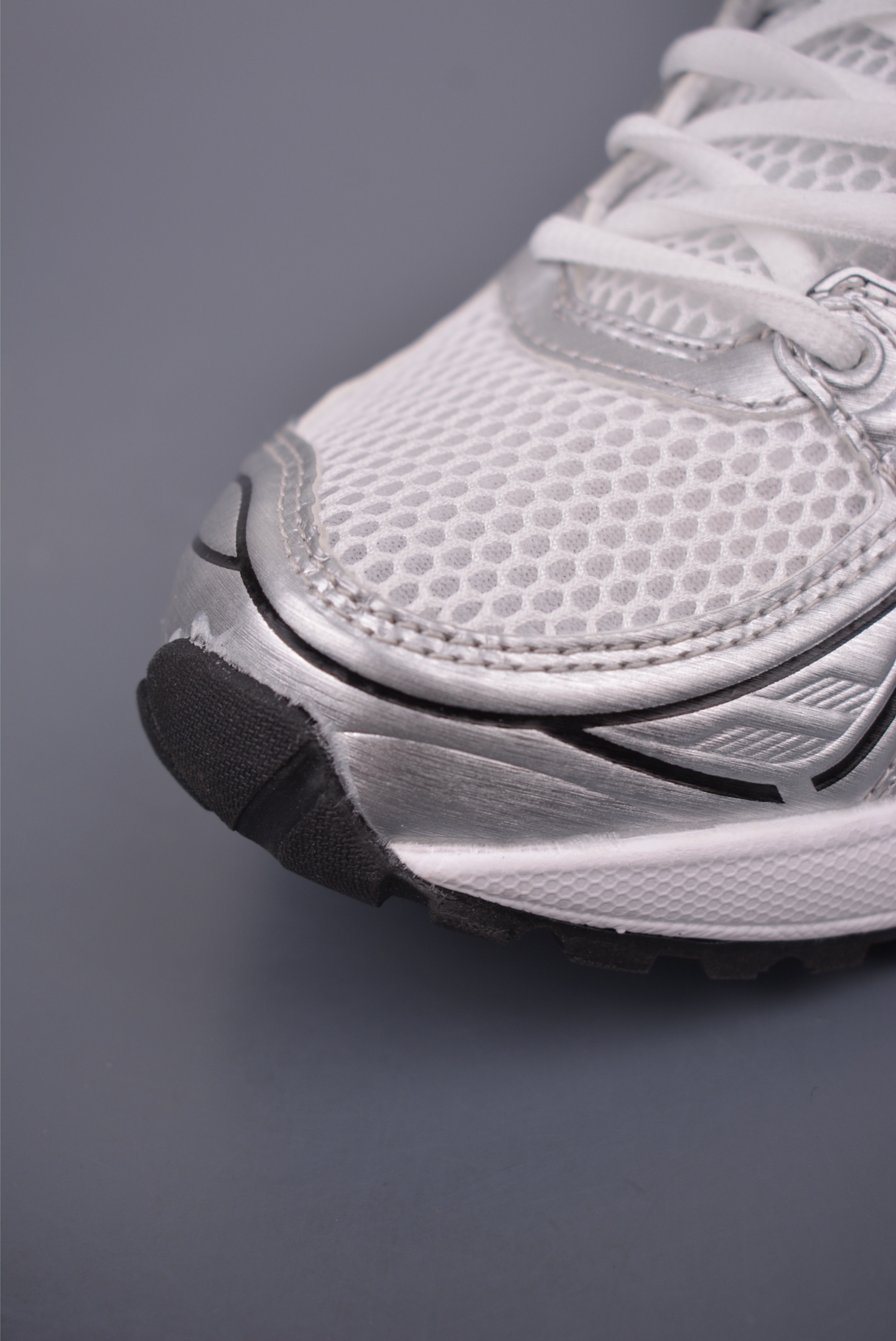 Asics Gel-Kayano 14 Running Shoes: Breathable, Cushioned, and High-Performance 7 i1753134744689 1817 0 5