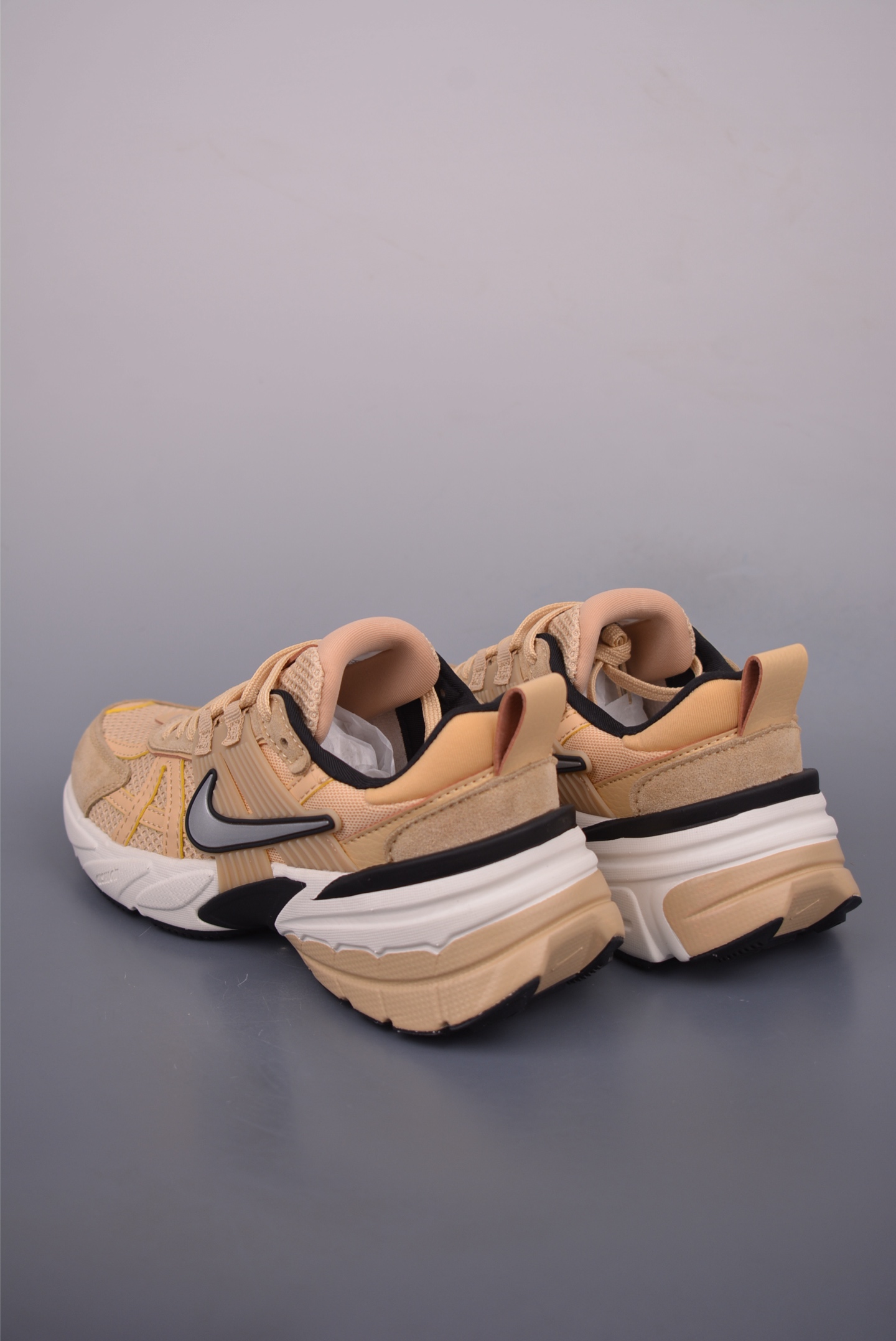 Nike V2K Runtekk Low-Top Retro Running Shoes - Cushioned, Breathable, and Stylish 3 i1753137816036 4374 0 1