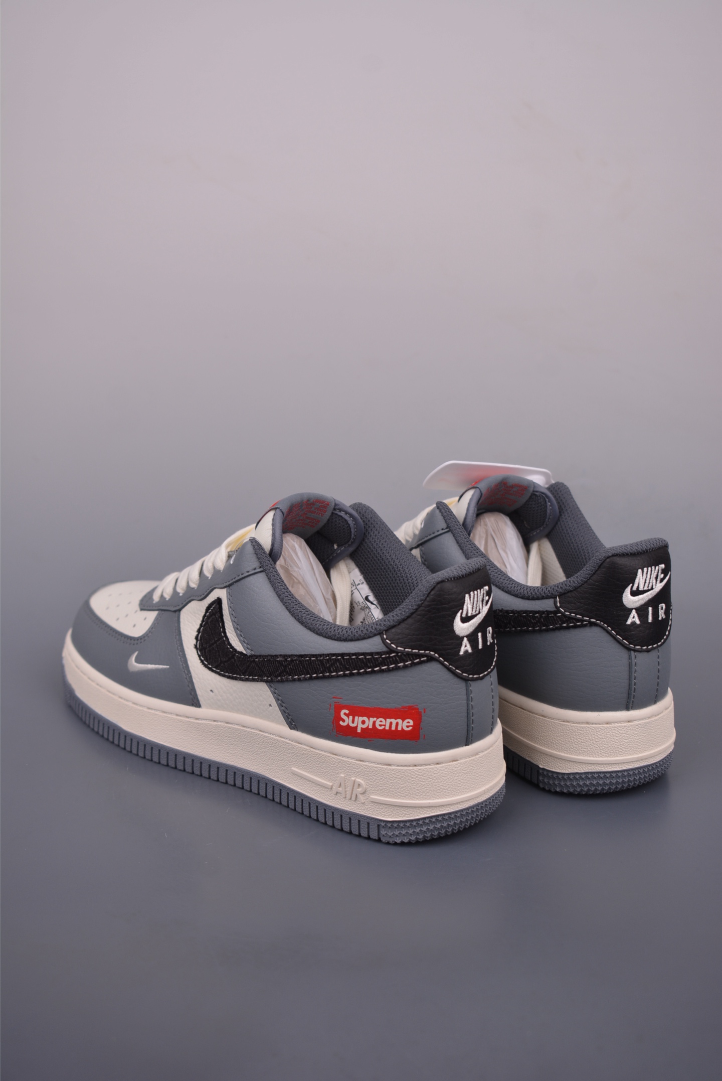Nike X Supreme Air Force 1 Low Grey Sneakers - Limited Edition Style 3 i1753138719890 9729 0 1
