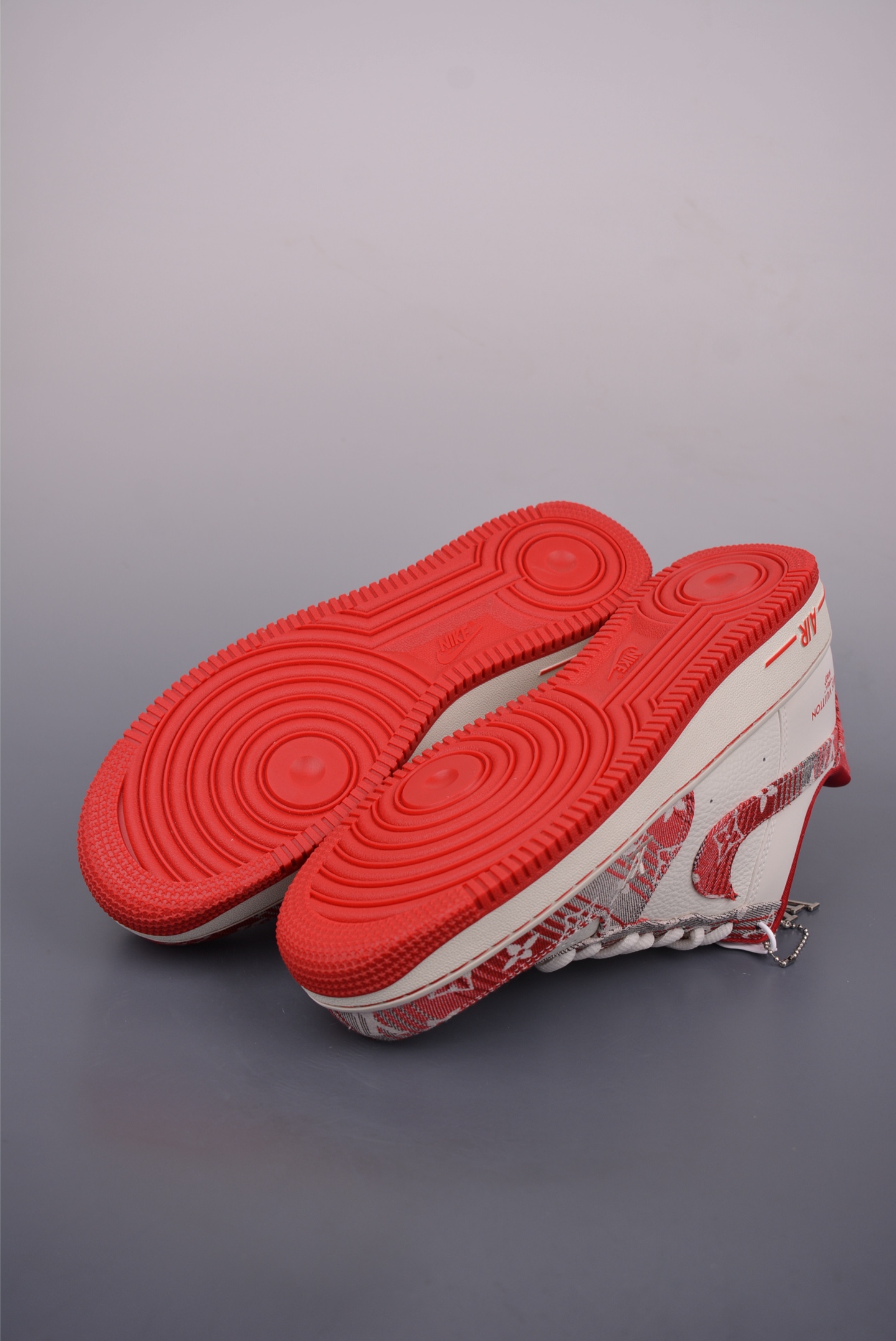 Nike Air Force 1 Low LV联名 SC9207-541