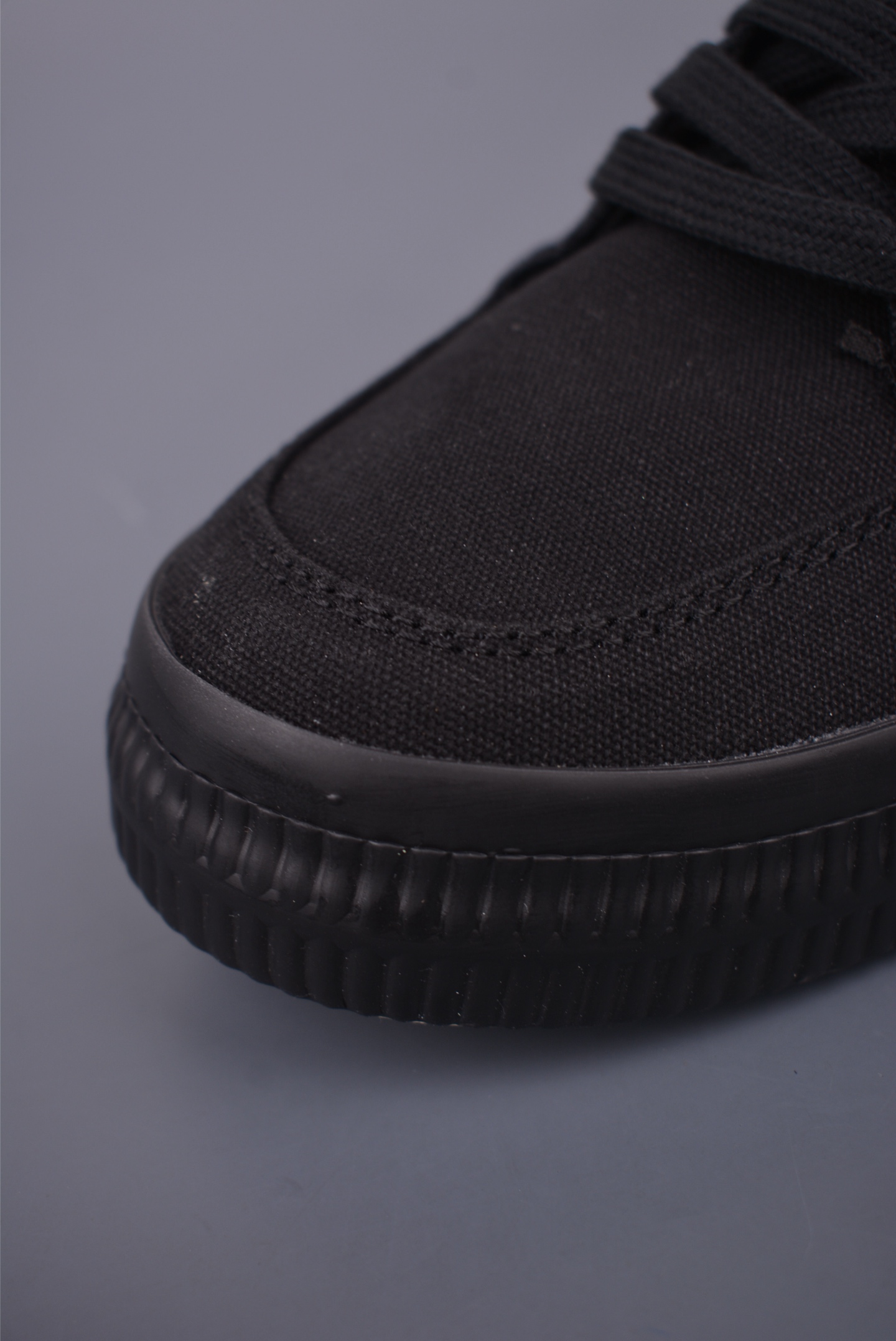 Off-White Vulcanised Low-Top Sneakers - Black Canvas with Signature Arrows 6 i1753139305247 2243 0 5